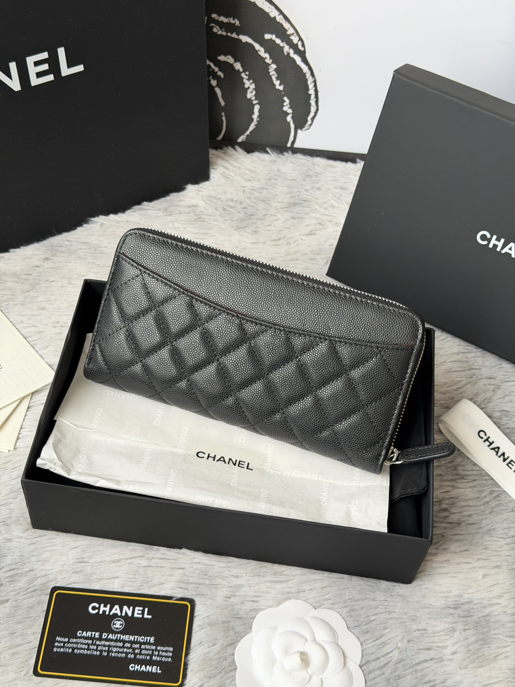 Chanel Zip Around Wallet 80758 10x19x3cm