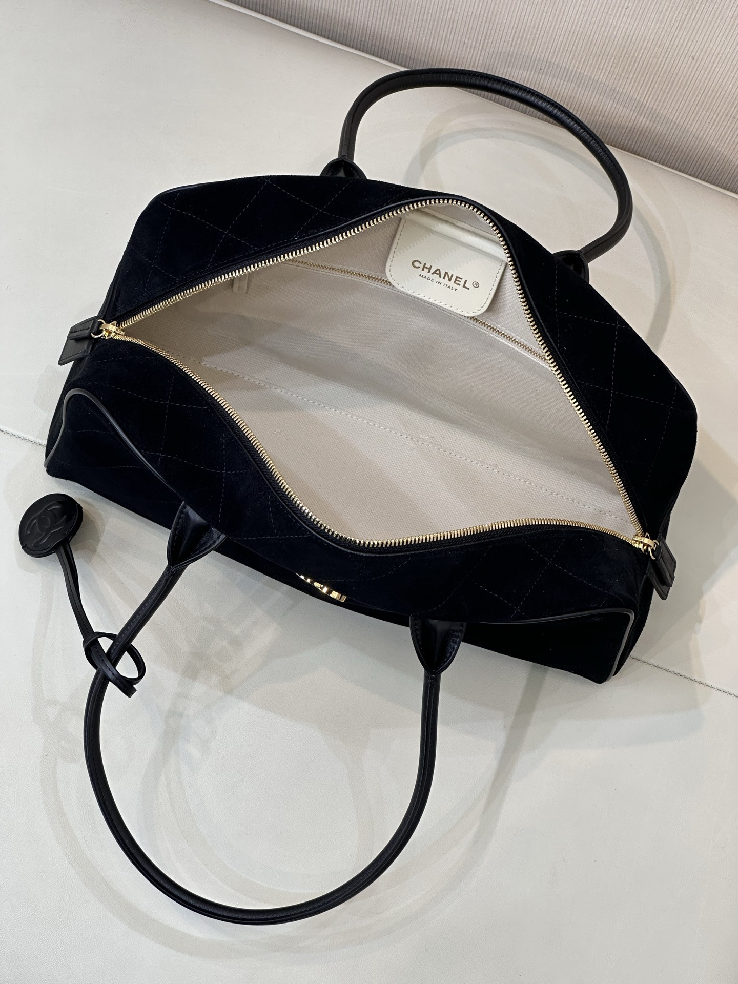 Chanel Bowling Bag 19x35x12.5cm