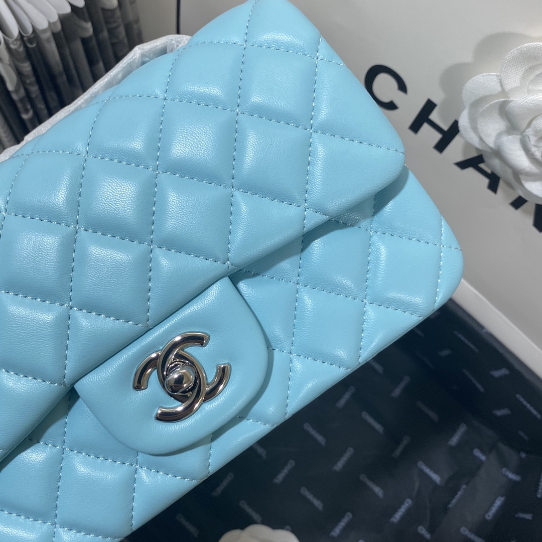 Chanel Mini Flap Bag 20x12x6cm
