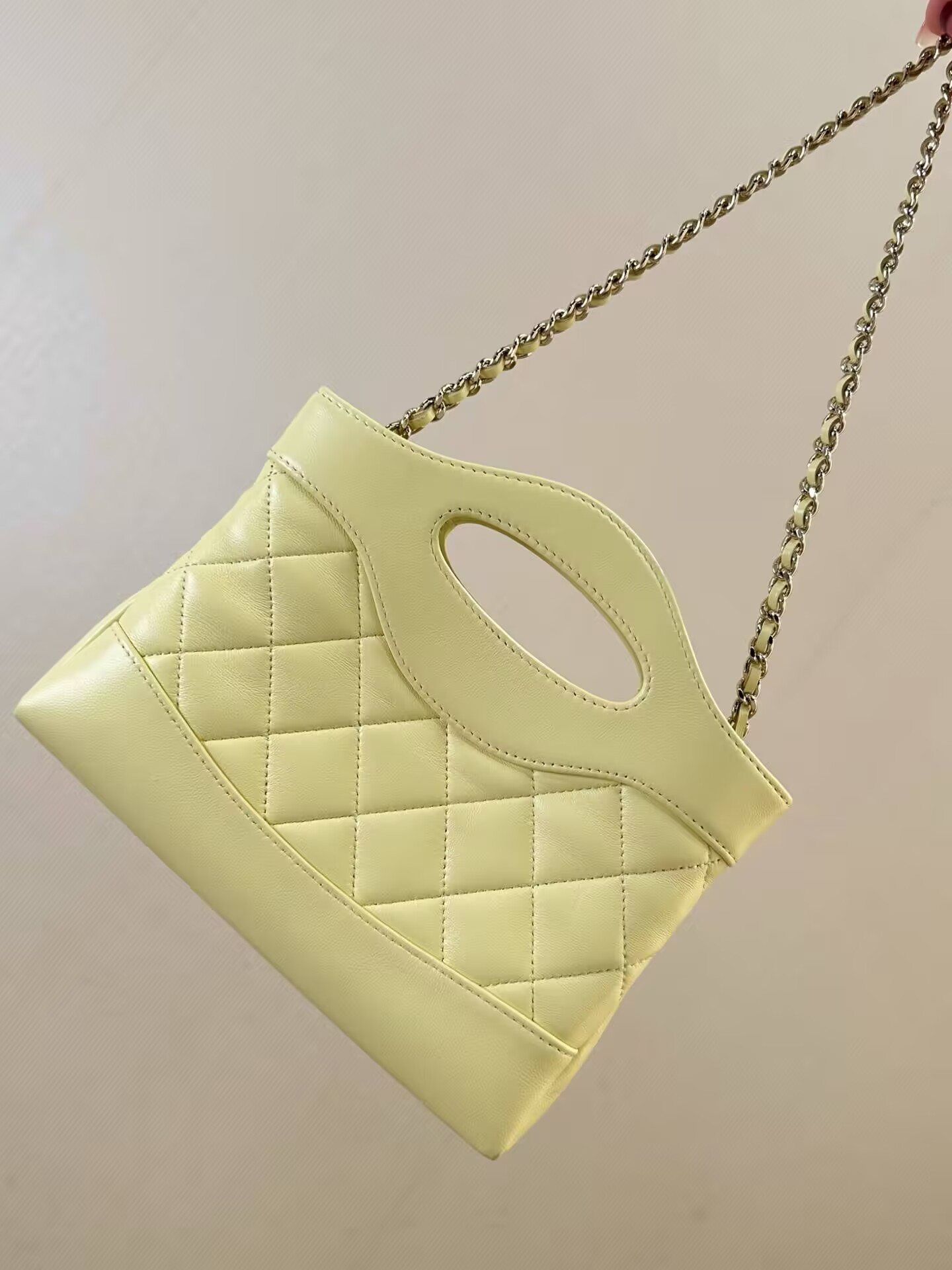 Chanel Nano Chain Bag 17.5x20.5cm