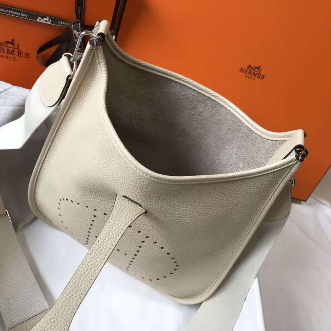 Hermès Evelyne Bag 28cm