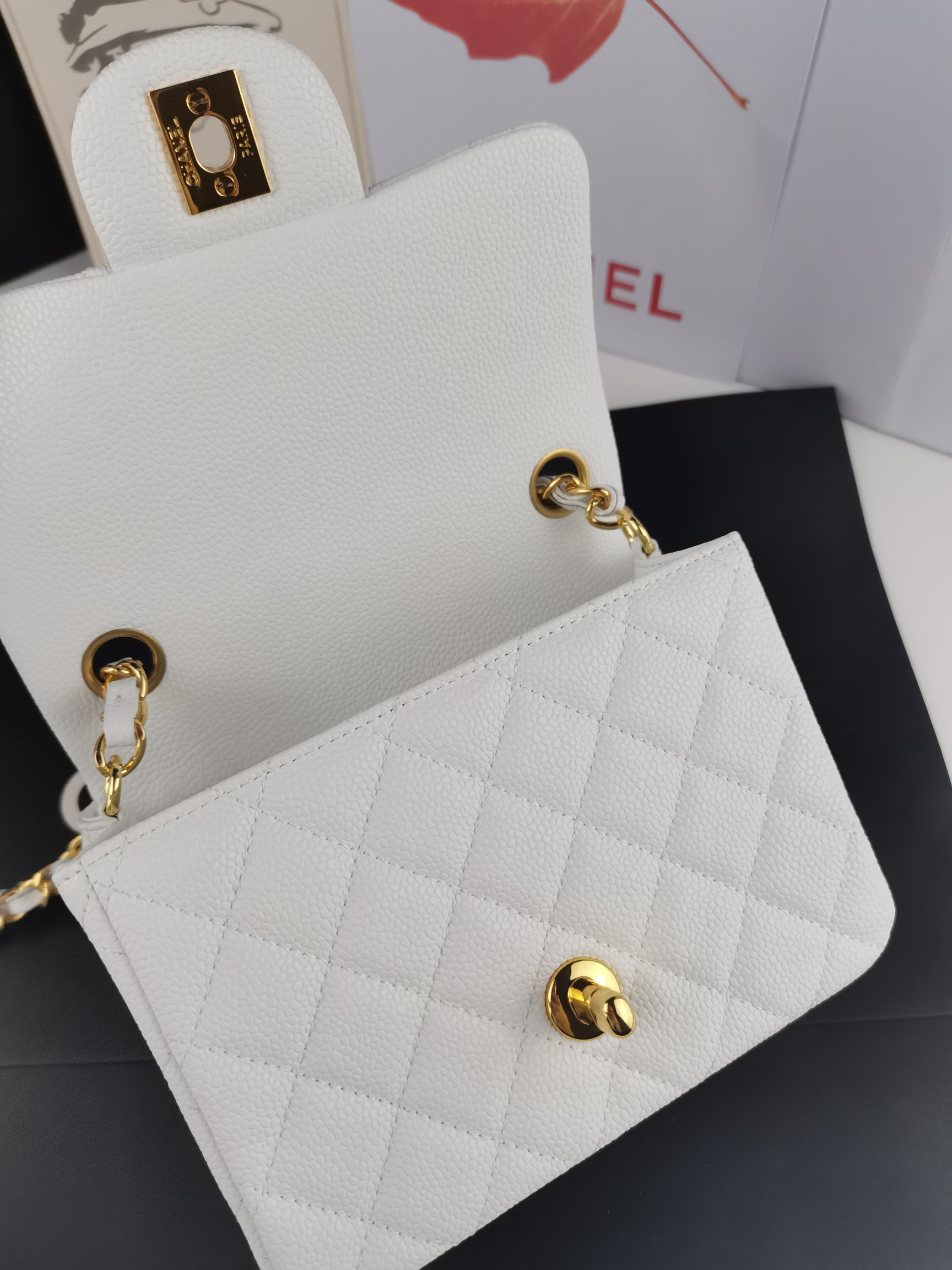Chanel Mini Flap Bag 17.5cm