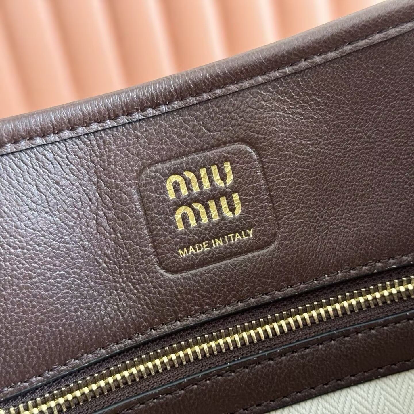 Miu Miu Aventure Nappa Leather Bucket Bag 31x30x13cm