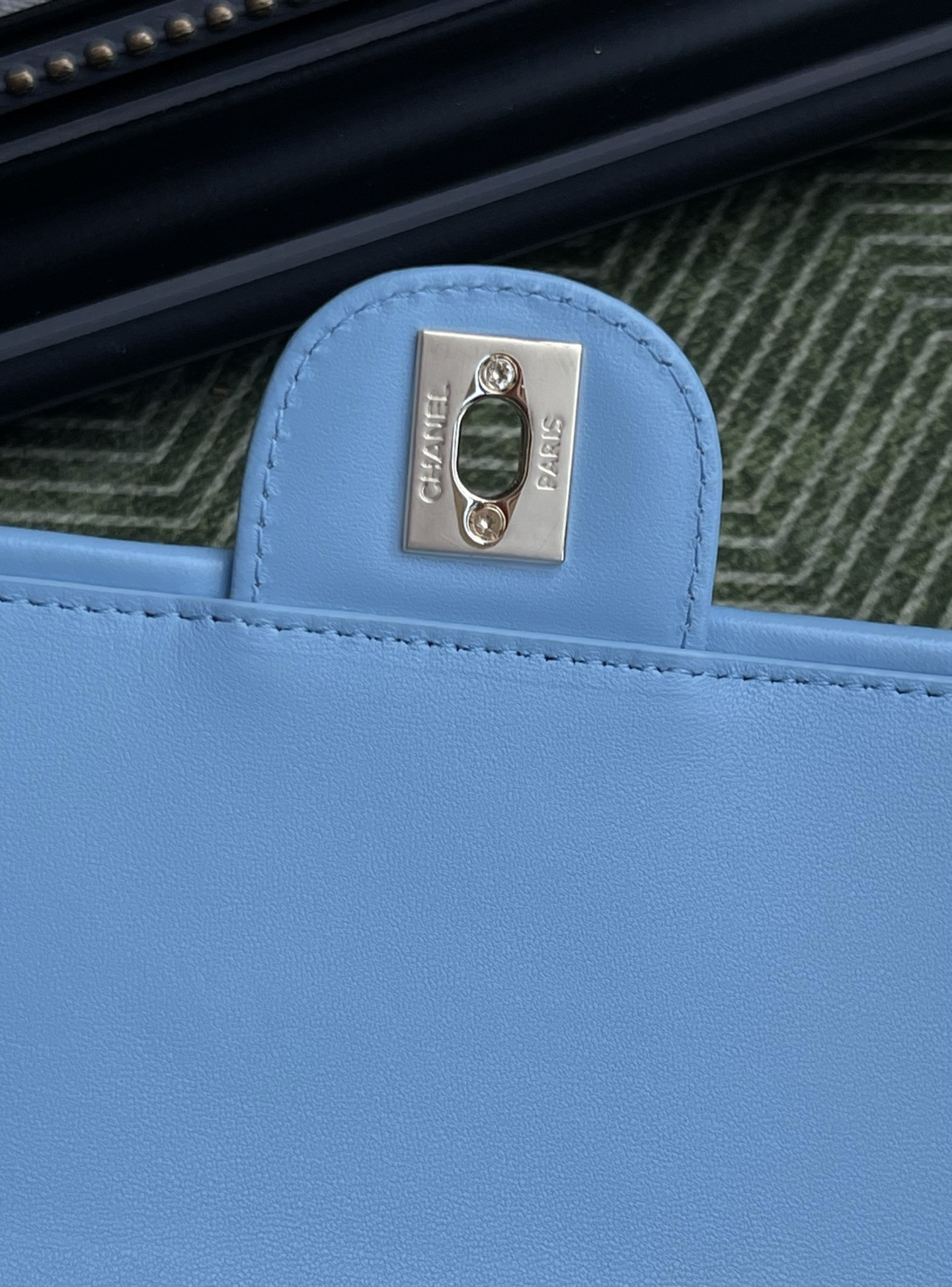 Chanel Flap Bag AS6017 23x14.5x6cm