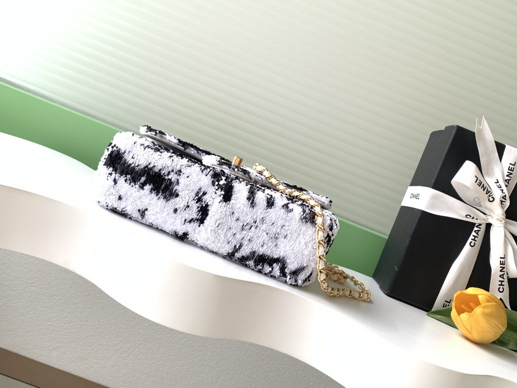 Chanel Flap Bag AS4418 14x21x8cm