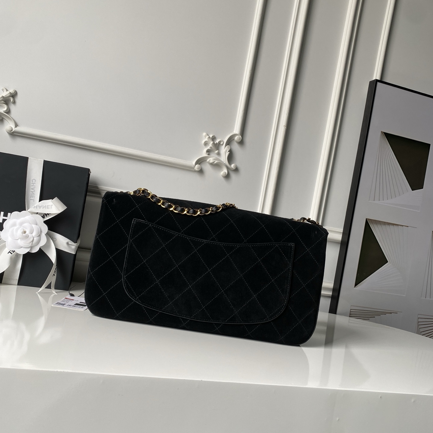 Chanel Maxi Flapbag Gold hardware AS6281 19.5x32x10cm