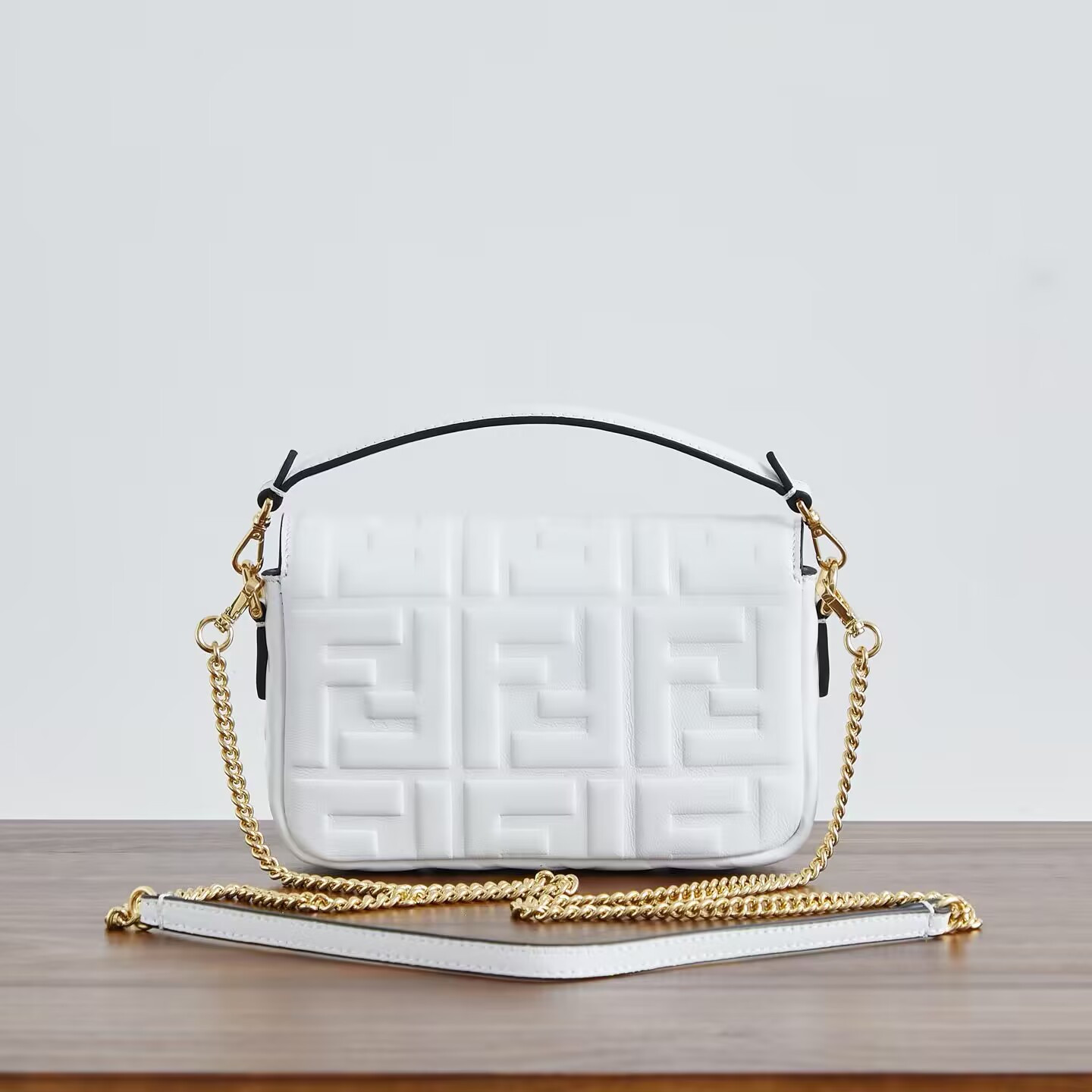 Fendi Baguette Mini Bag 19x4x10cm
