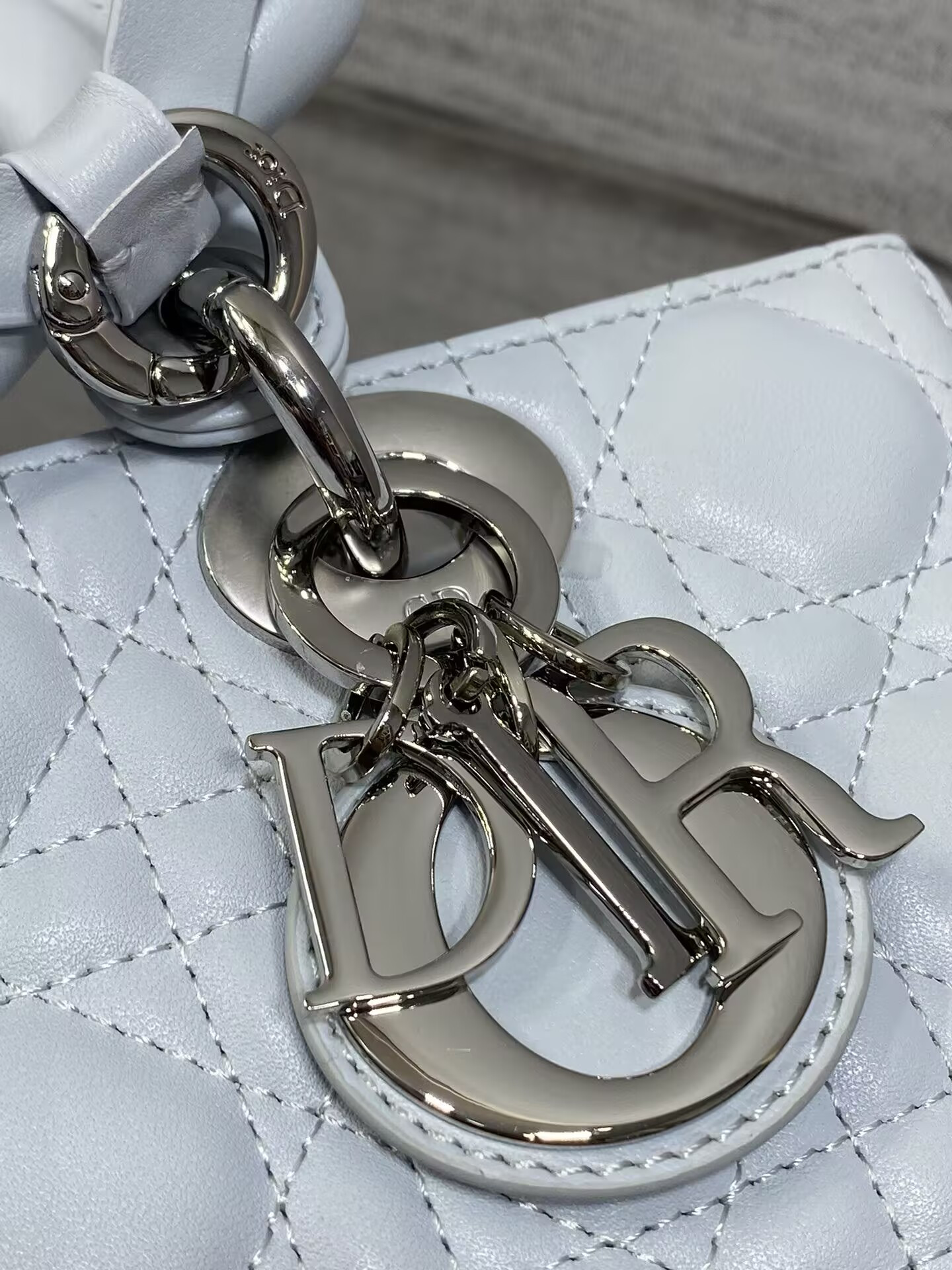 Dior Small Lady D-Joy Bag 22x6x12cm