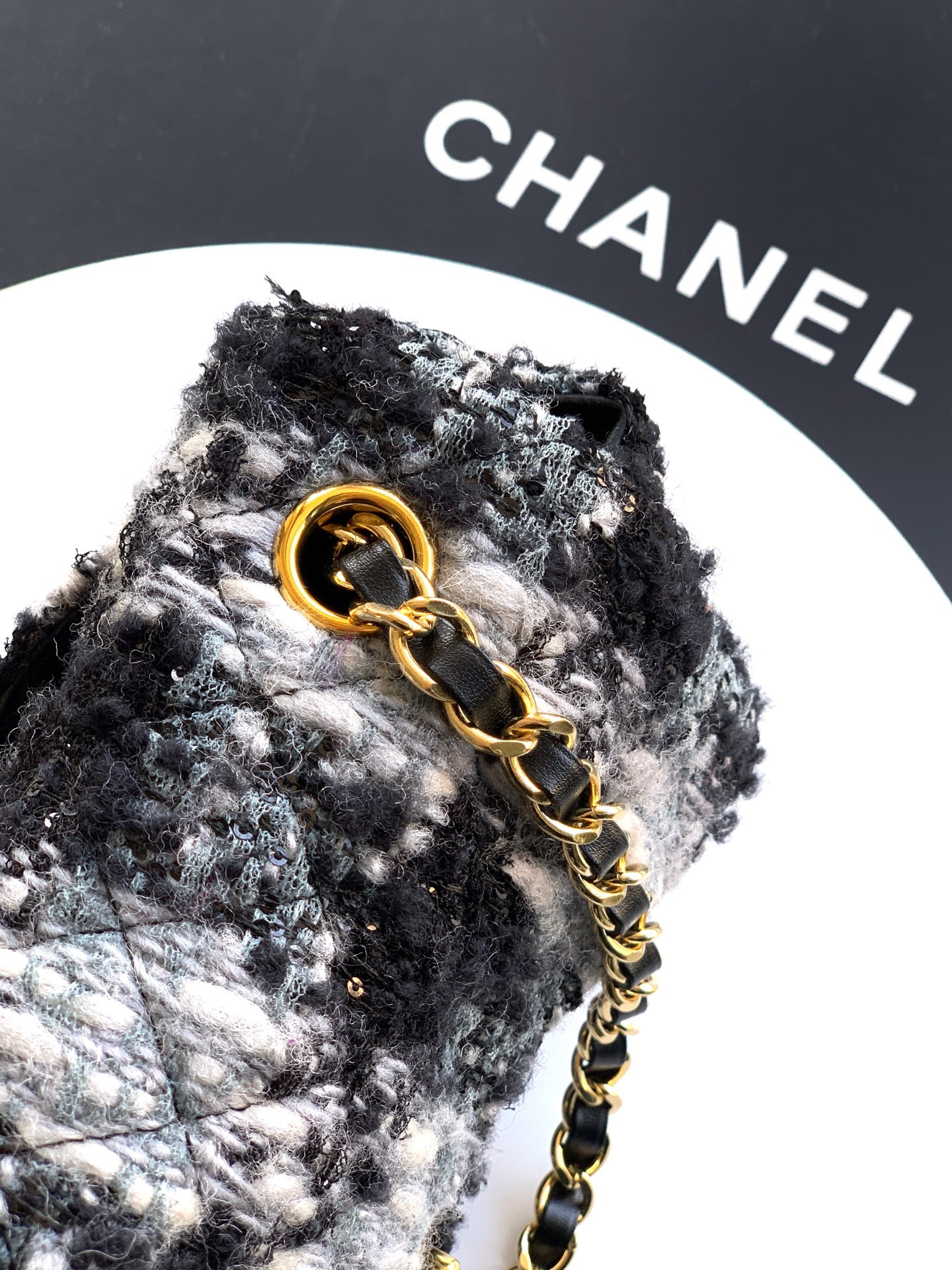 Chanel Mini Flap Bag 20x12x6cm