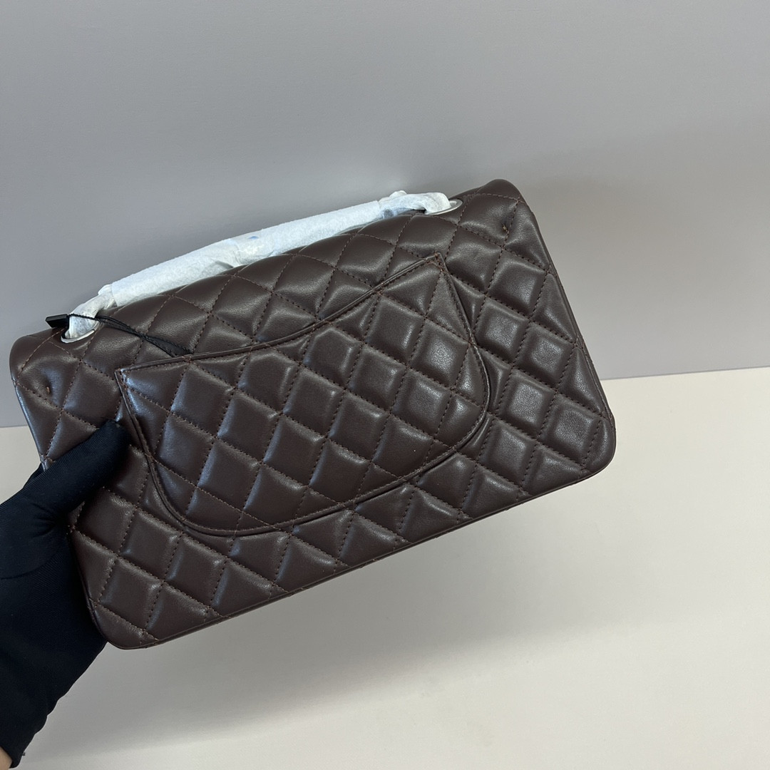 Chanel Classic Flap Bag 15x25.5x6cm