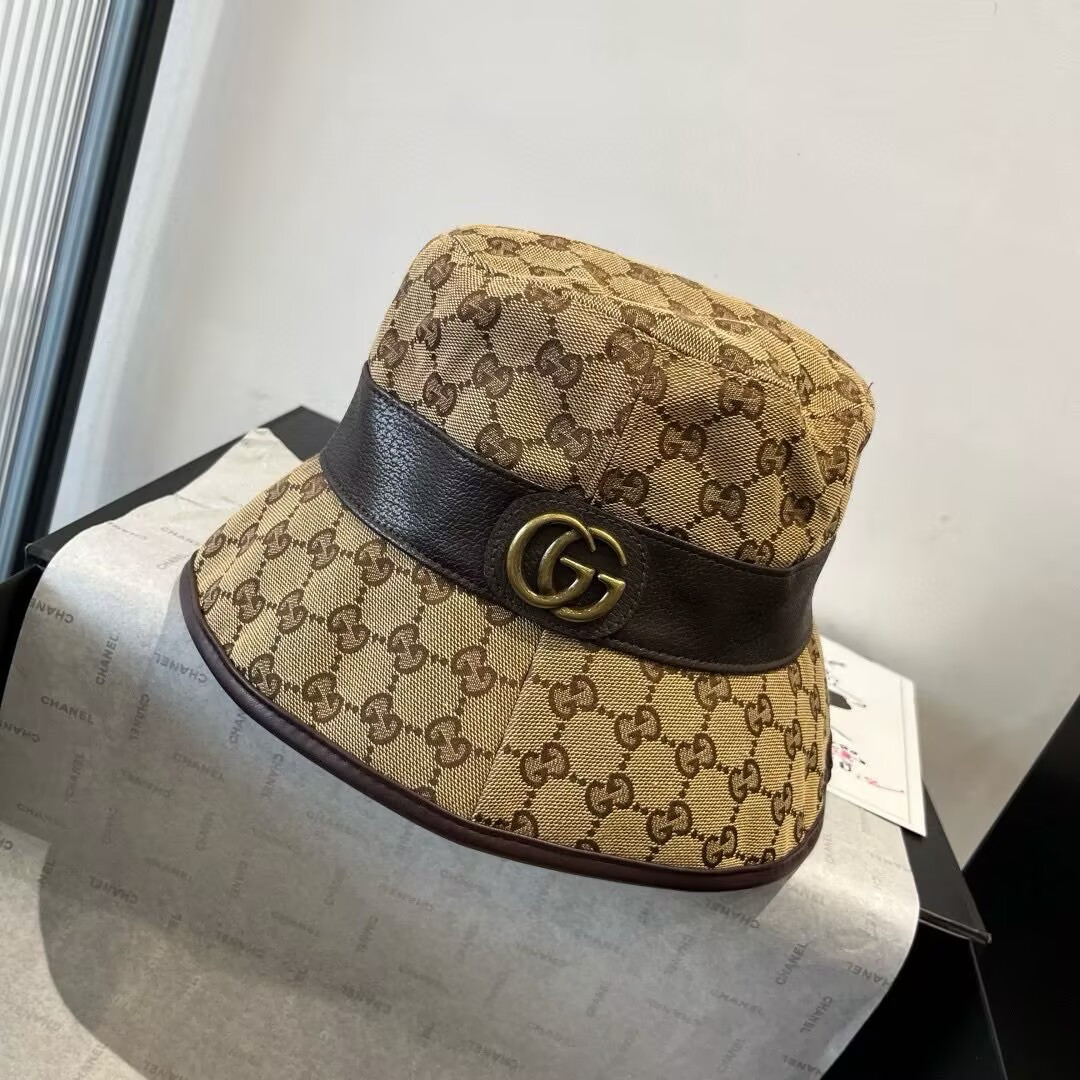Gvc*1 gg canvas bucket hat