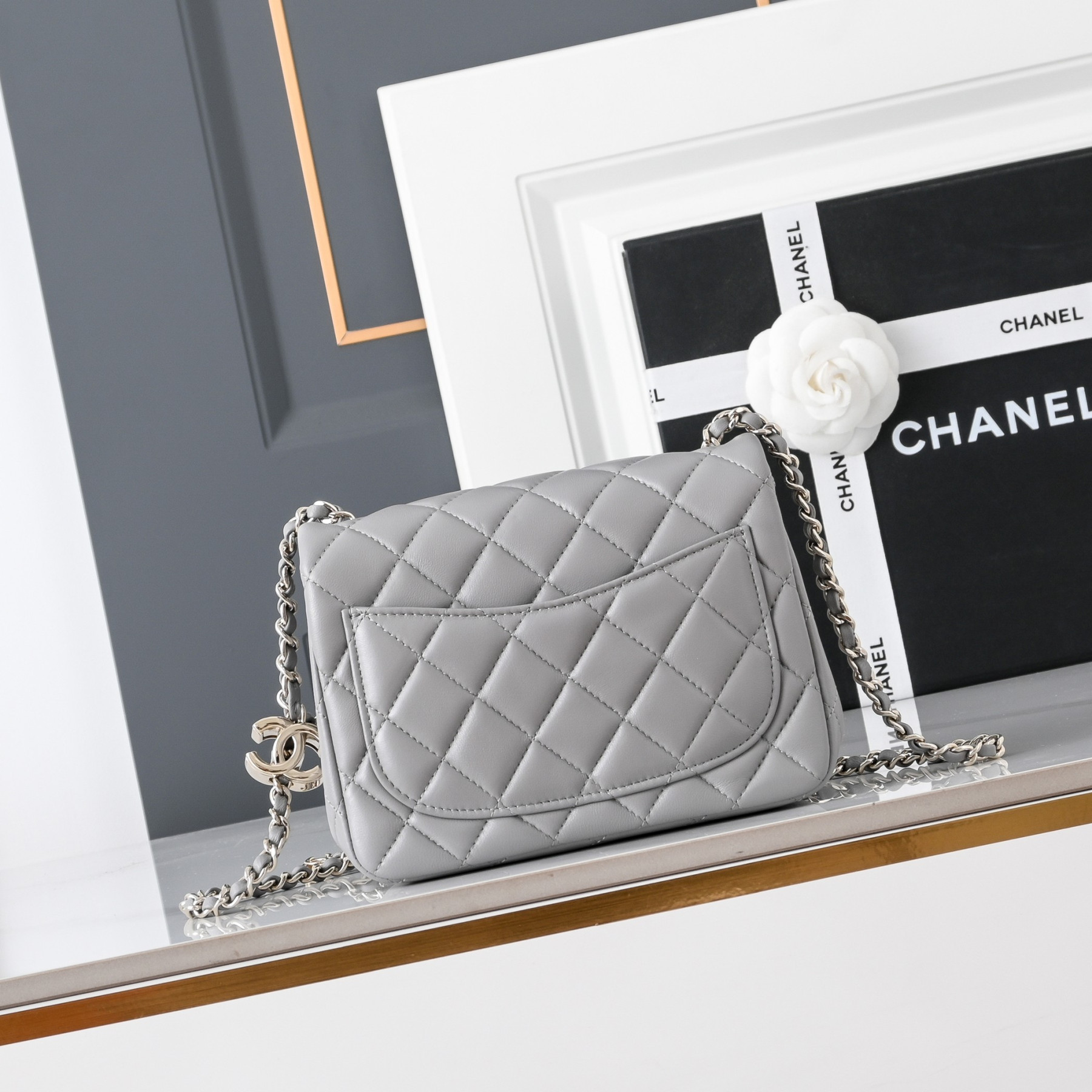 Chanel Classic Flap Handbag CF AS5758 18x13x7cm