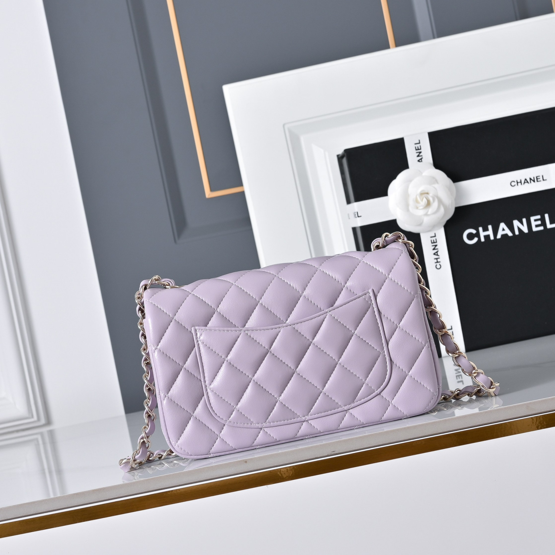 Chanel Mini Flap Bag 20x12x6.5cm