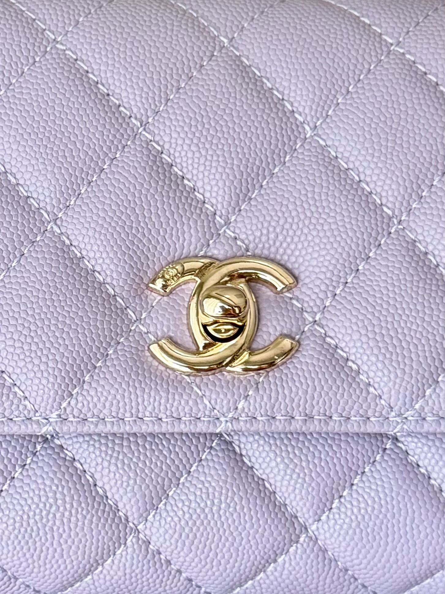 CHANEL mini coco handle 13x19x9cm