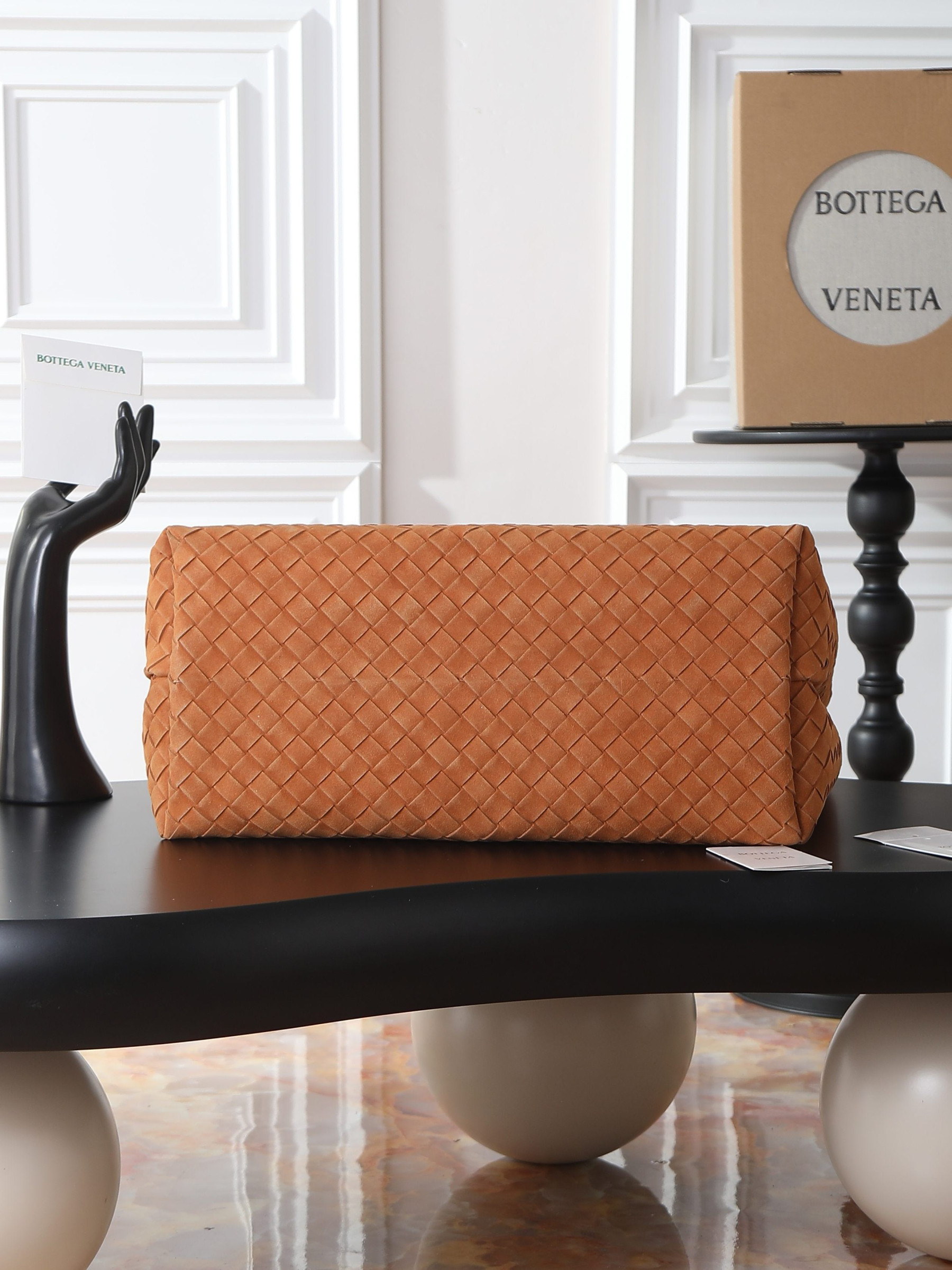 Bottega Veneta Large Andiamo 42x18x35cm
