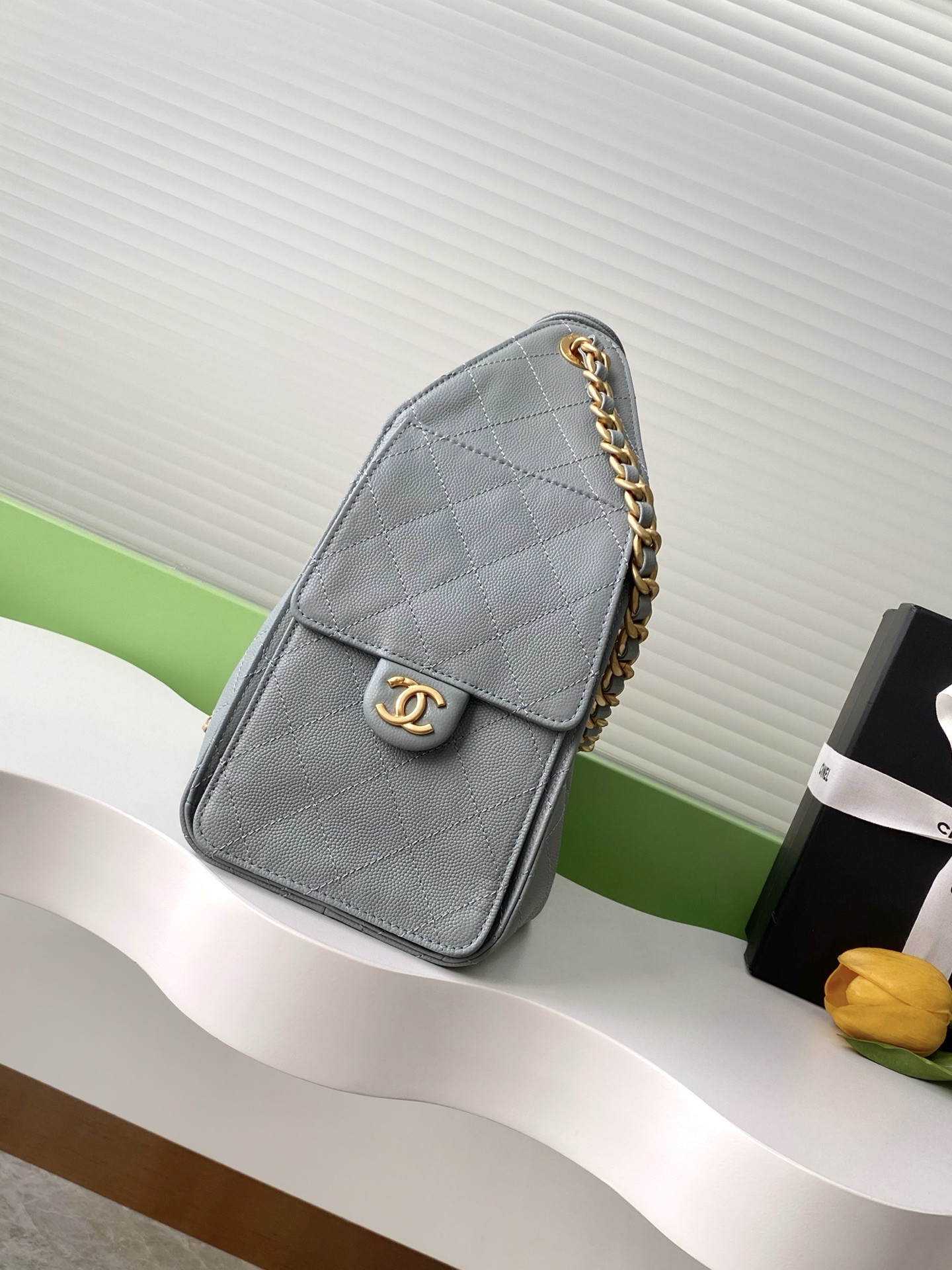 CHANEL 25C Bucket BAG 30x26x14cm