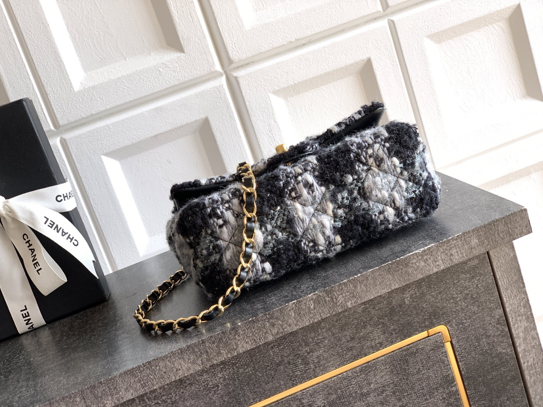 Chanel Mini Flap Bag 20x12x6cm