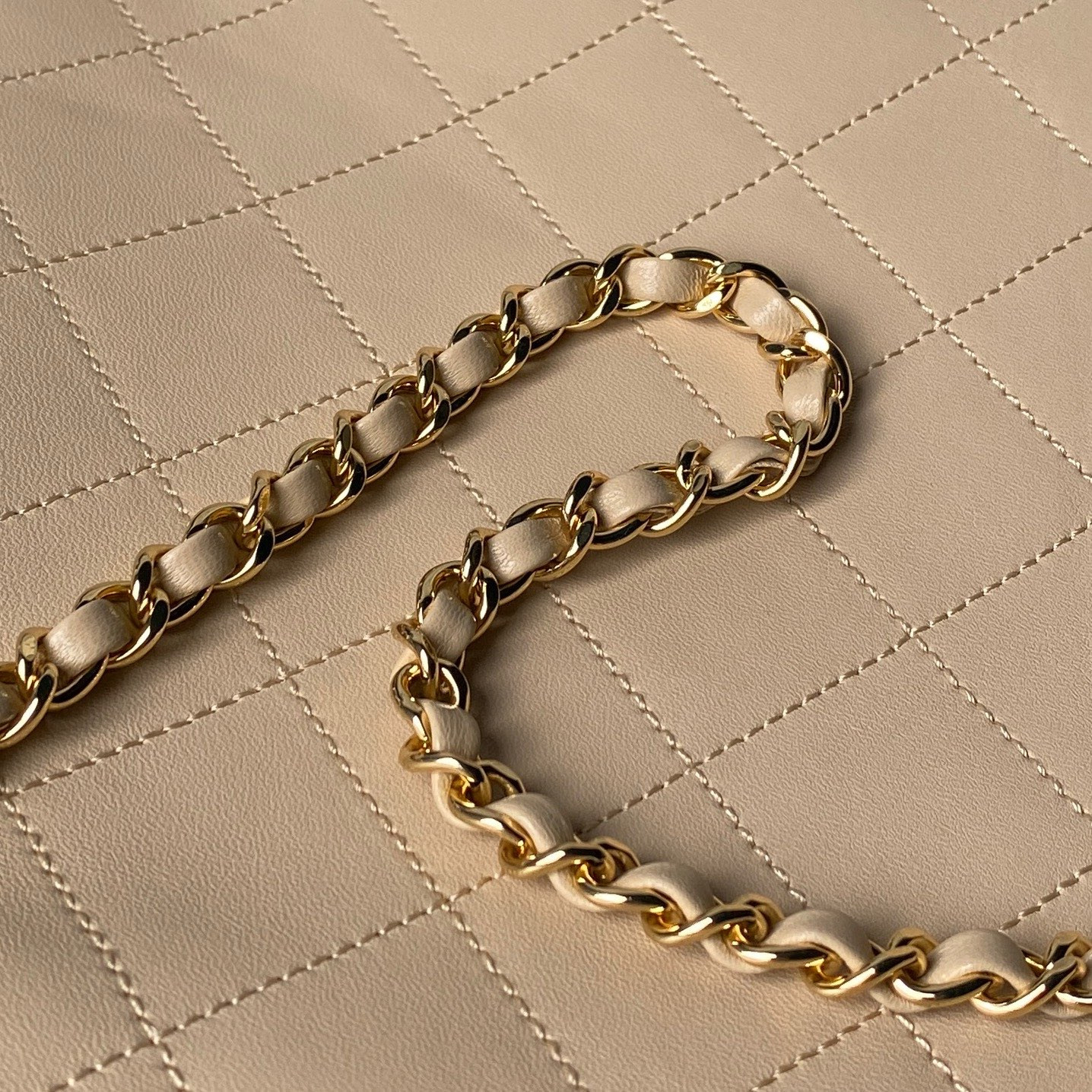 Chanel Shopping Bag AS6241 40x28x9cm