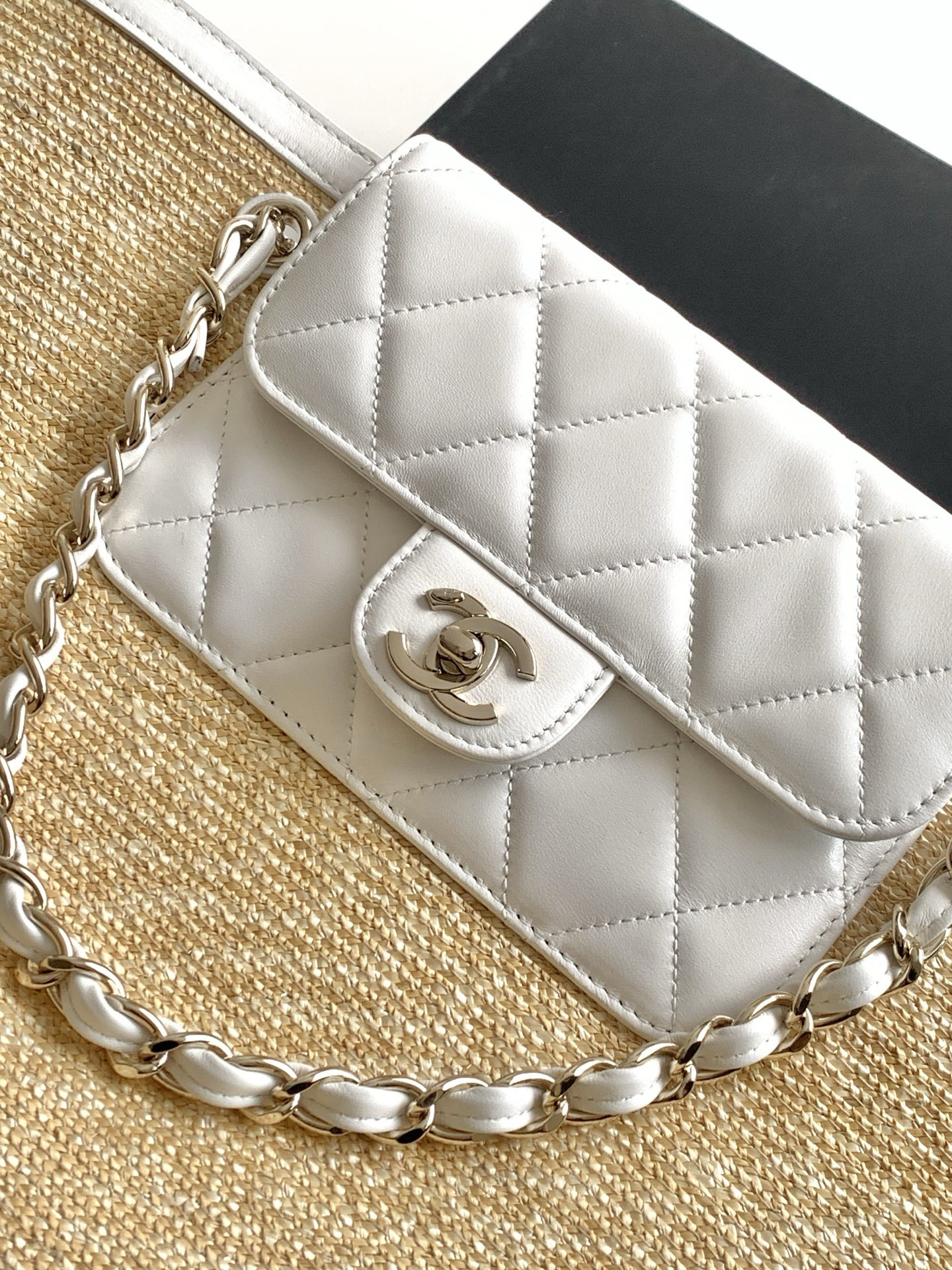 Chanel Shopping Bag 26x54x18cm