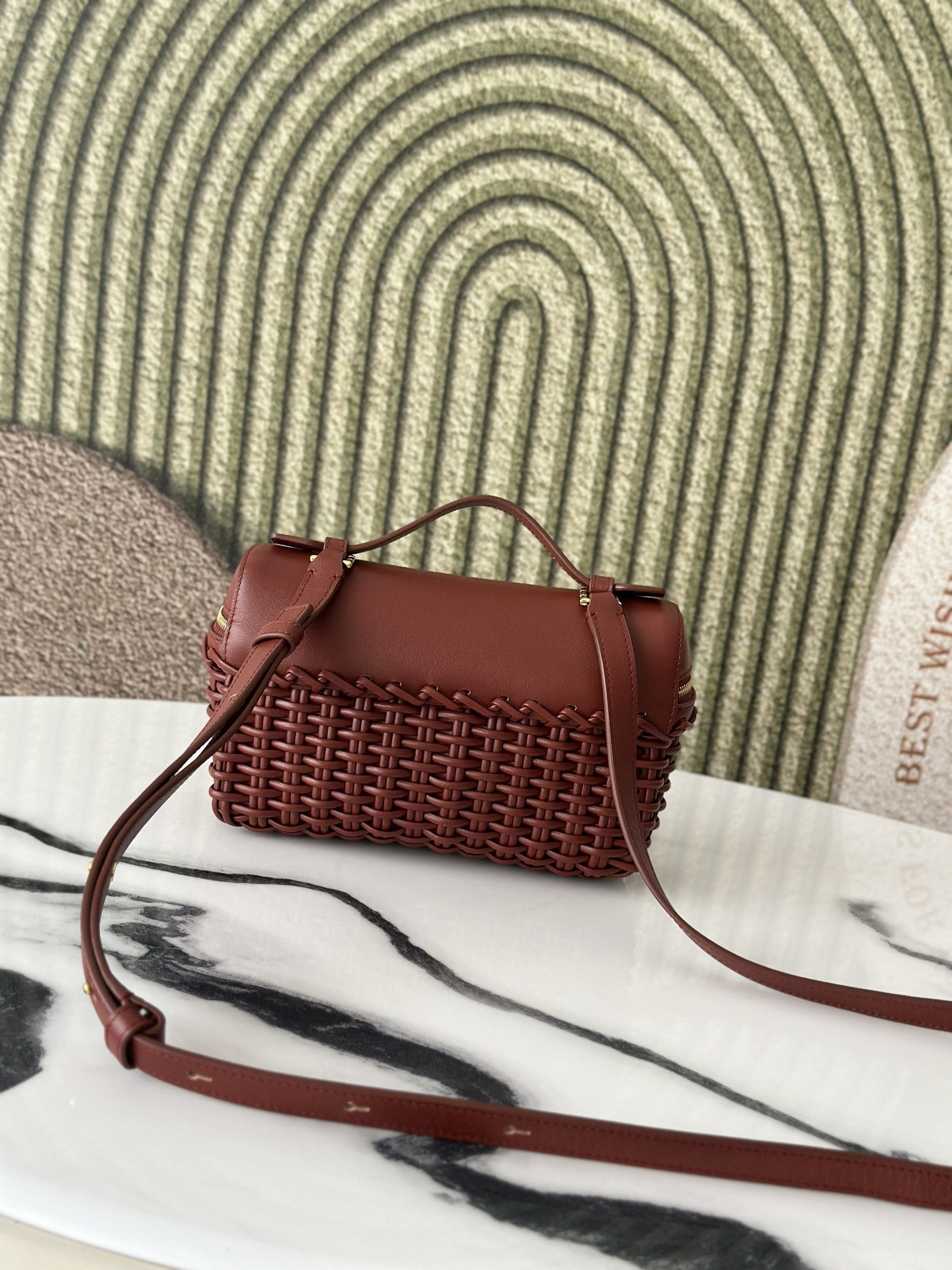 Loro Piana Extra Pocket L19 19 x 11.5 x 7cm