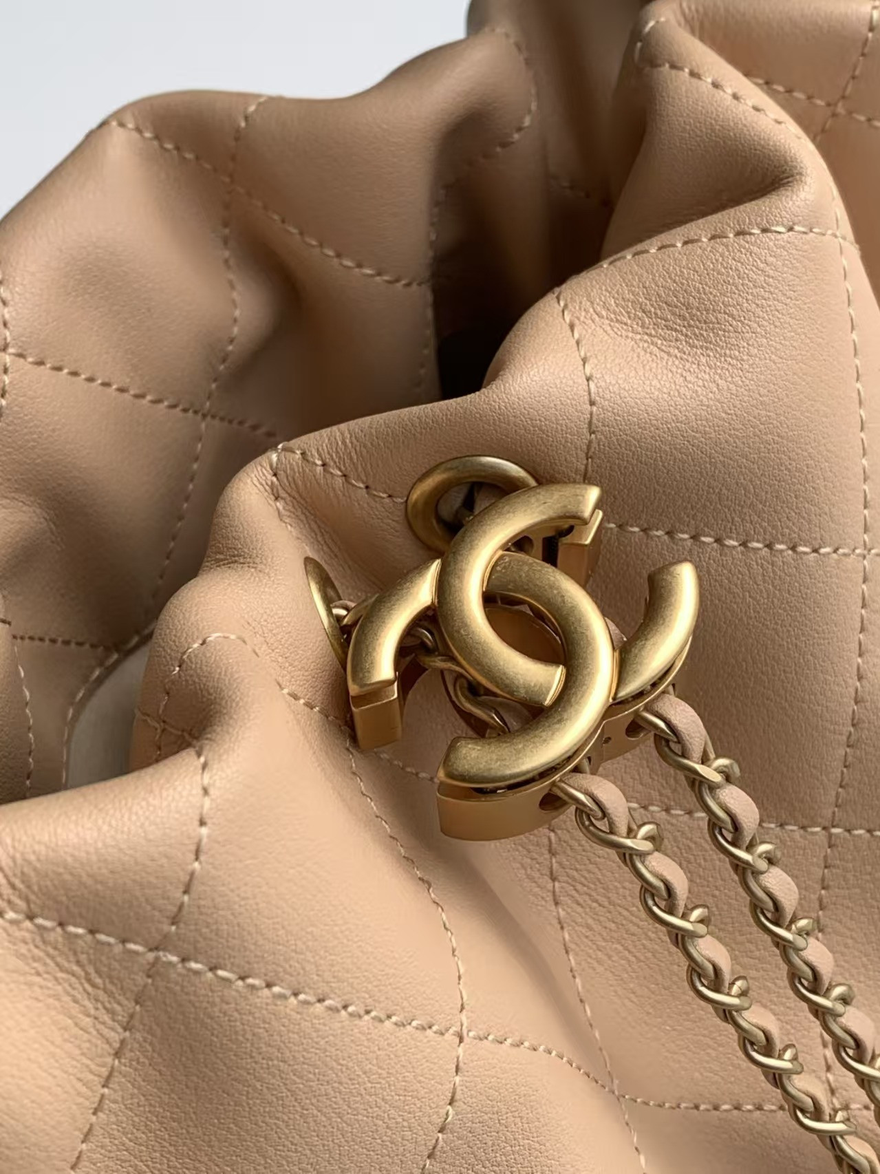 Chanel Hobo Handbag AS5976 32x24x12cm