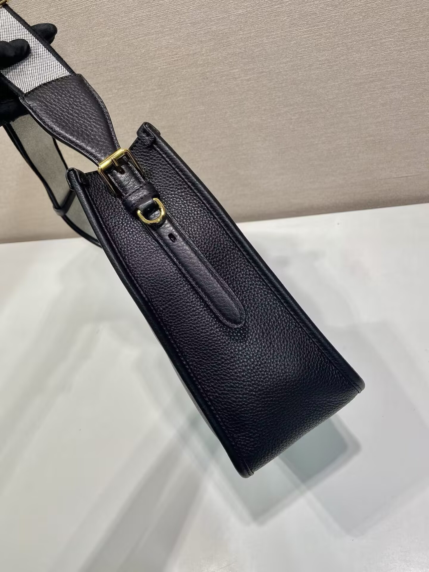 Prada Medium Leather Bag 26X28X11cm