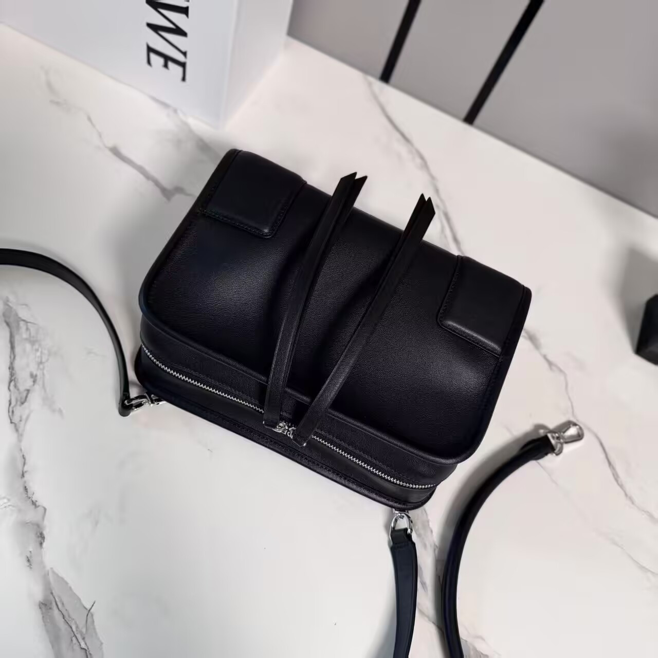 Loewe Small Amazona 180 Bag 24.5x10x18.5cm