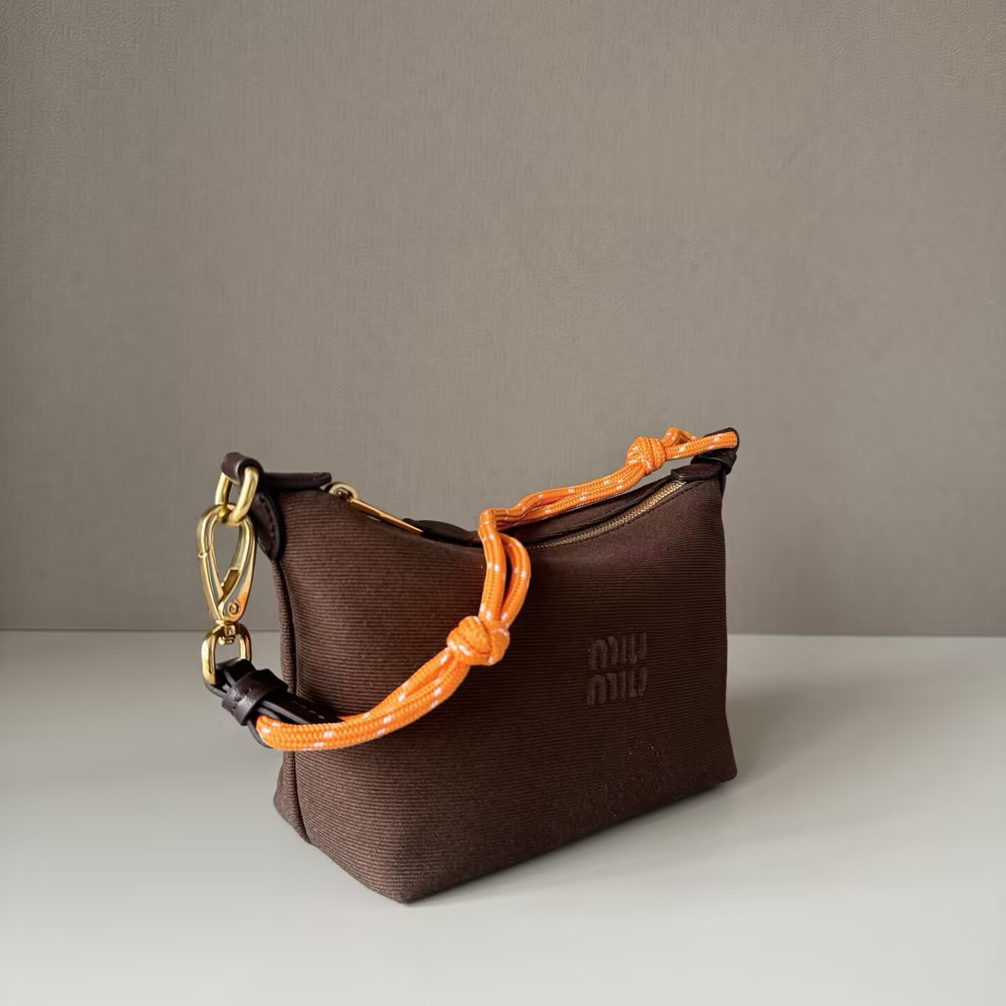 Miu Miu Gabardine pouch 14x18.5x10cm