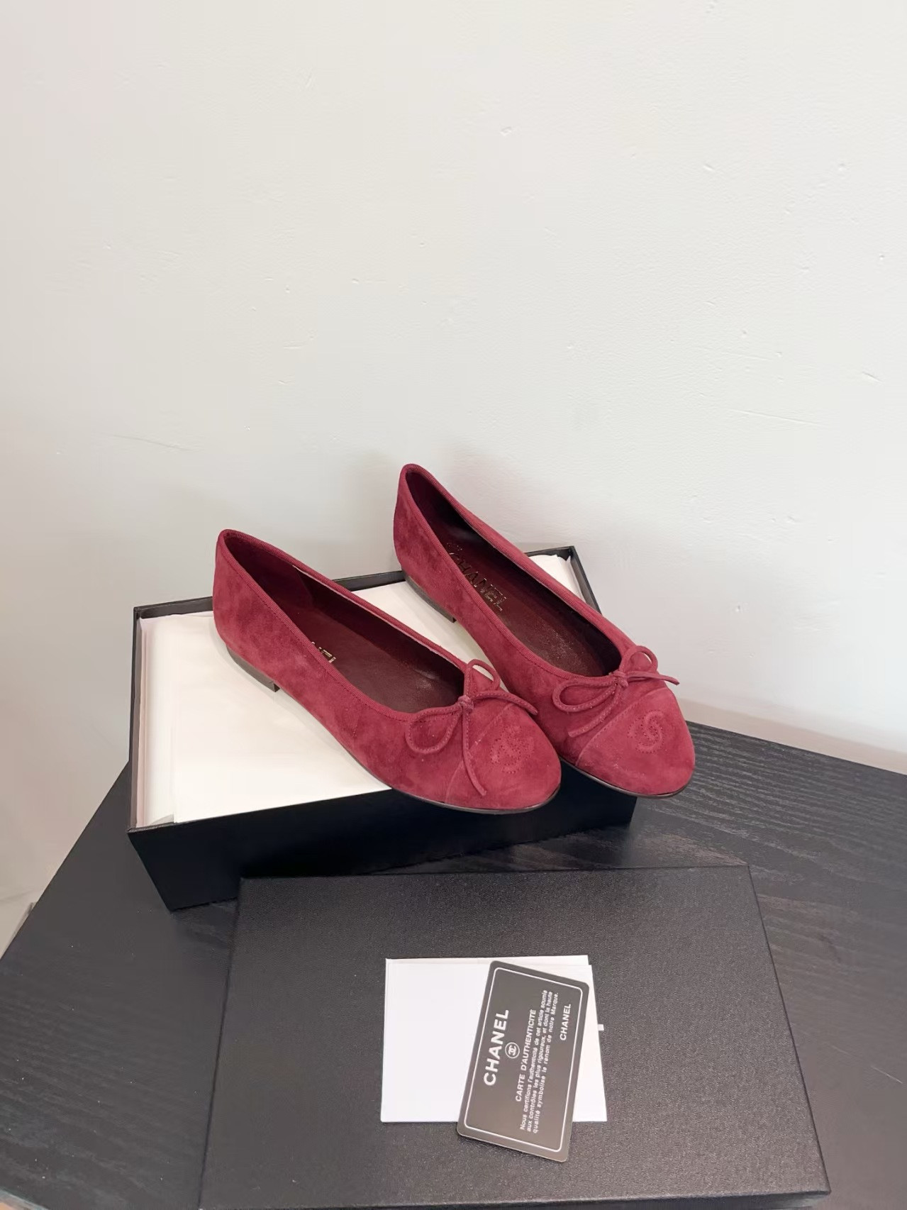ua Ch**el ballet flats