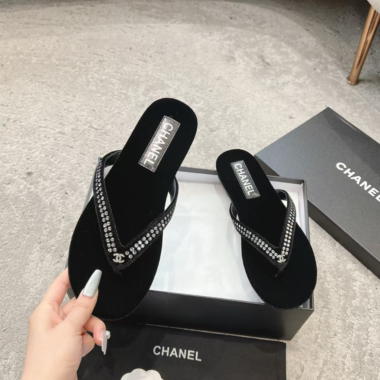 UA Chanel Sandals