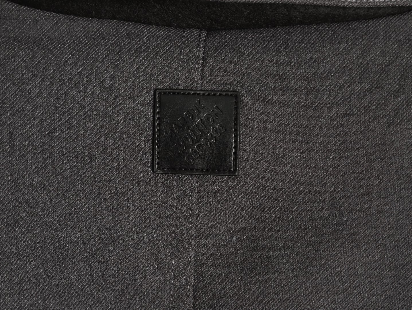 l0vis Vvtt0n lv 26ss coats suit