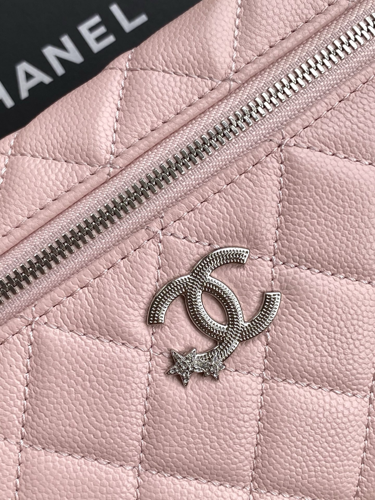 Chanel Long Vanity With Chain AP4854 19.5x17x5cm