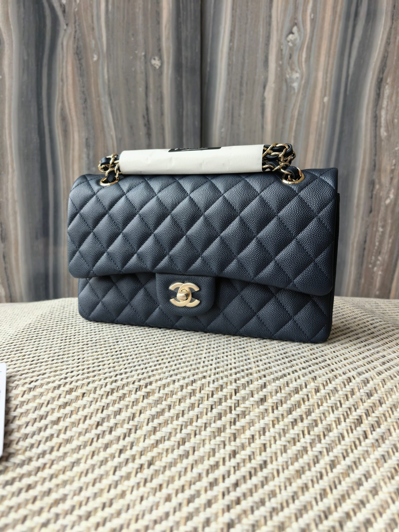 Chanel Classic Flap Bag 15x25.5x6cm