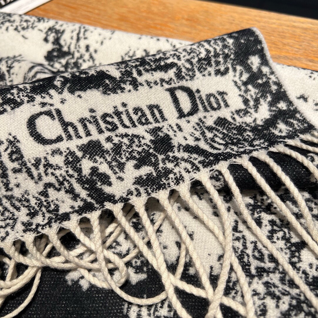 Dior Printed scarf 200x45cm 59% cashmere 41% wool