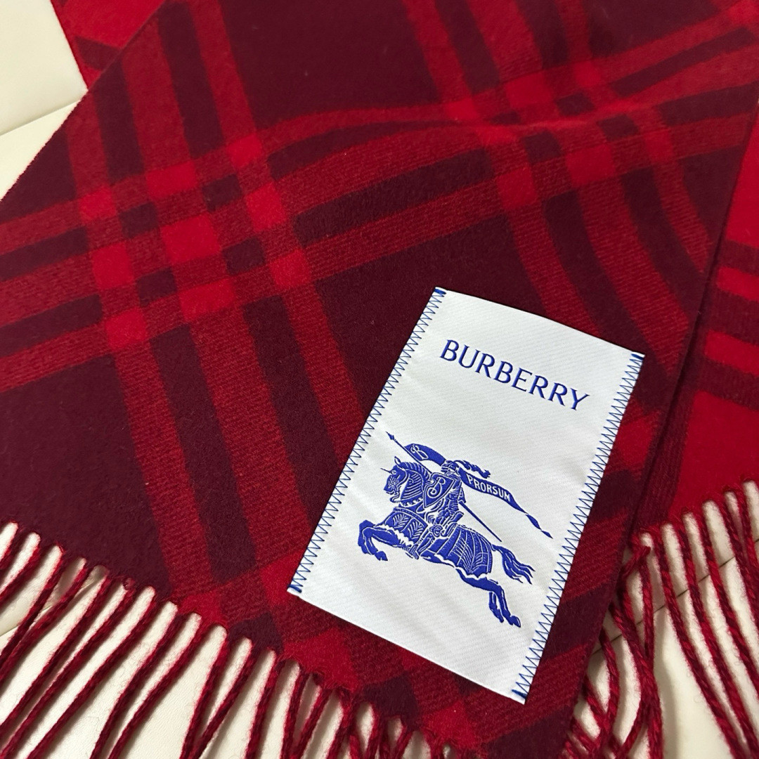 Bv*b*rry scarf 30x180cm 100% cashmere