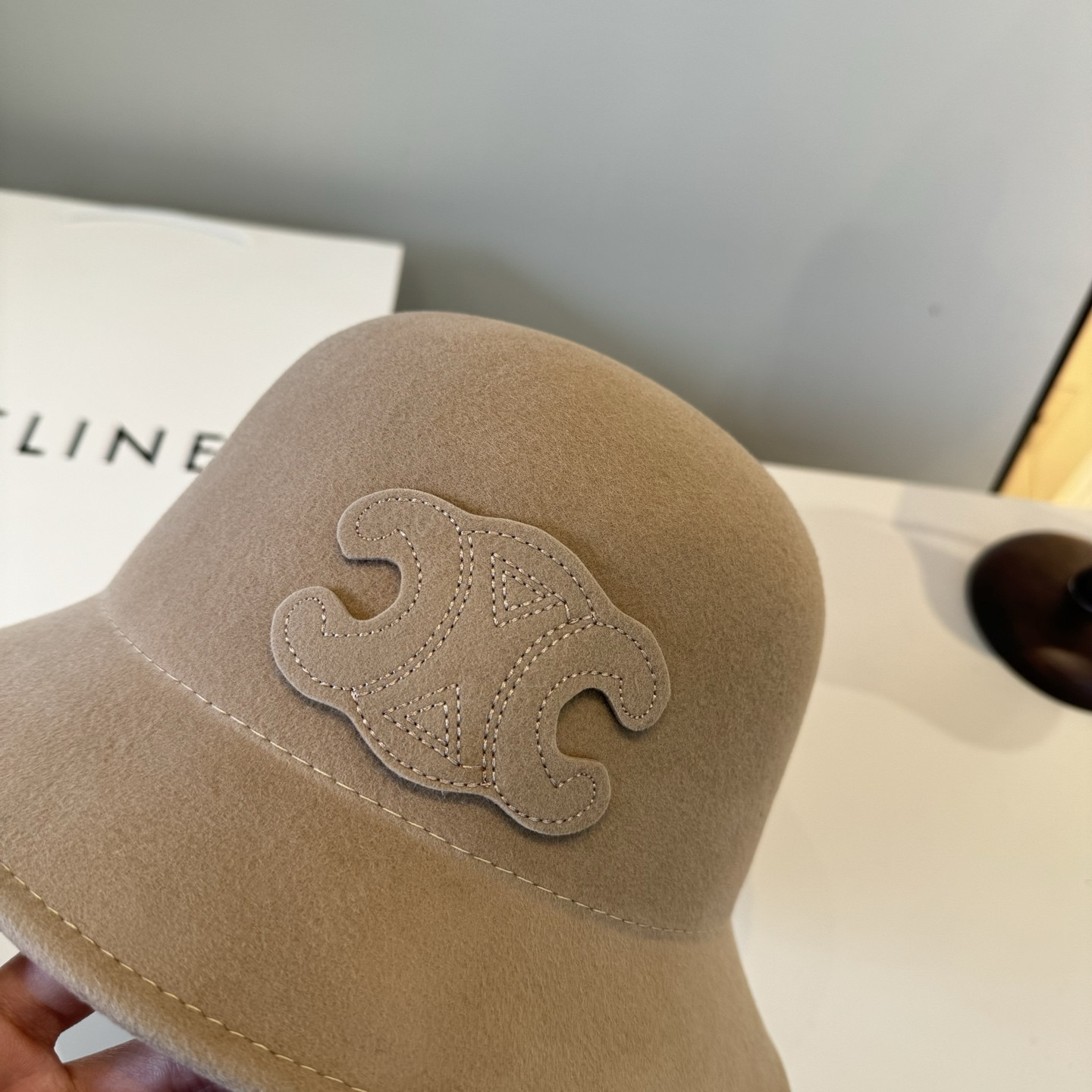 Ce1i*e wool bucket hat 57cm head circumference