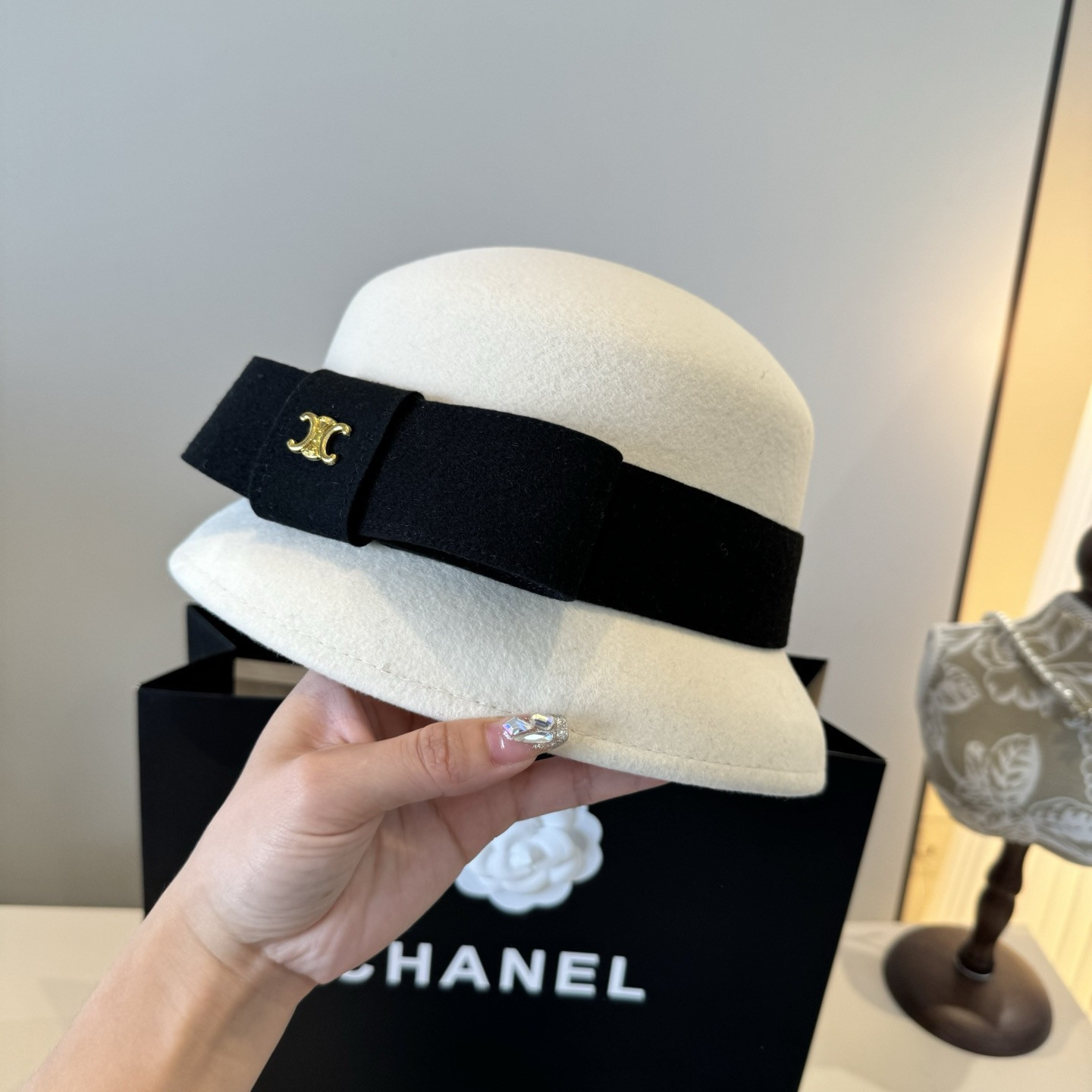 Ce1i*e wool bucket hat 57cm head circumference
