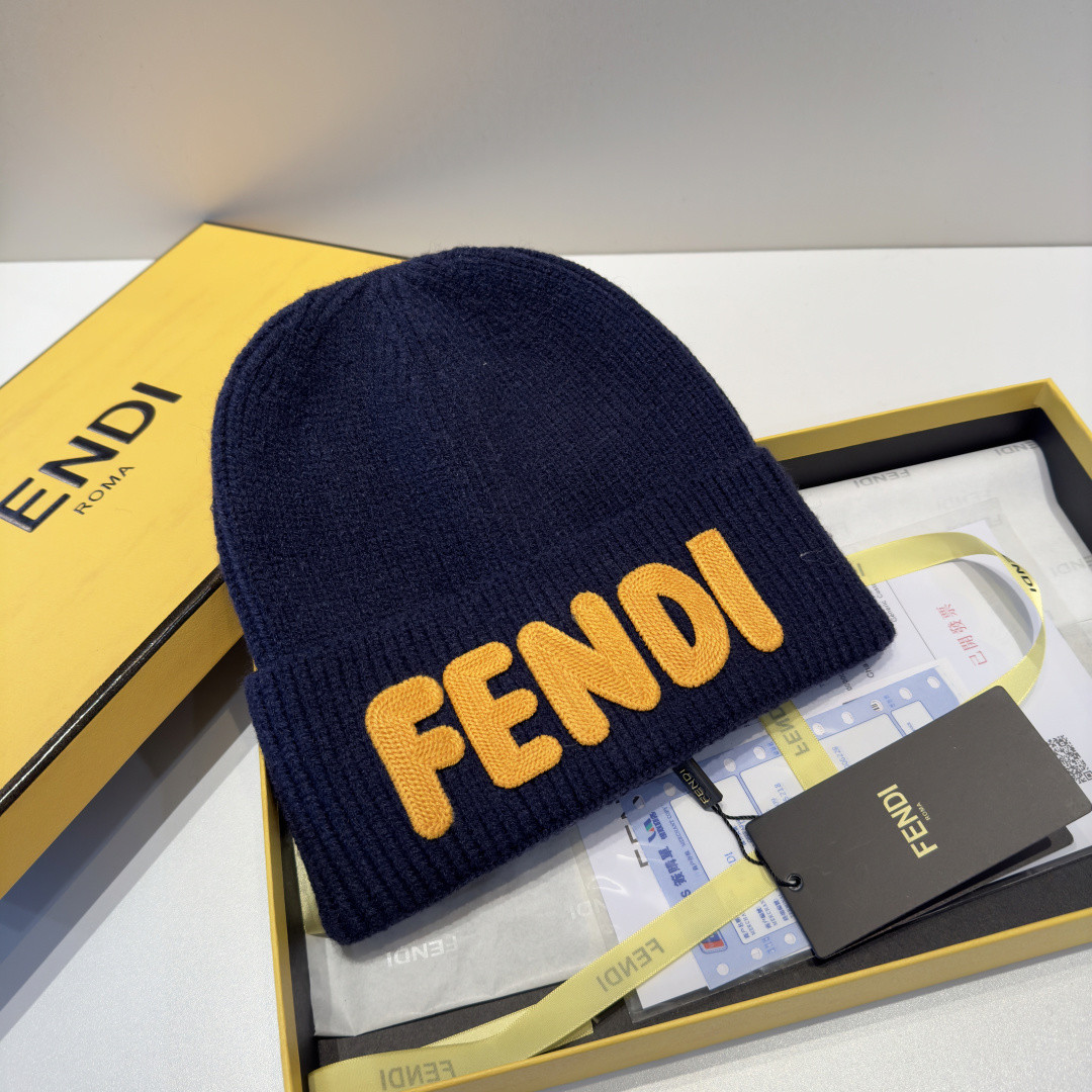 F**di beanie