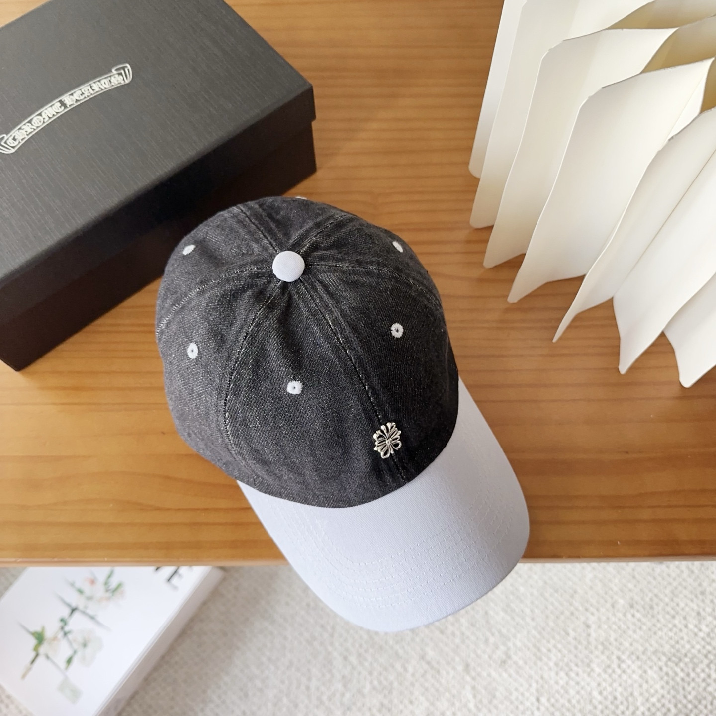 Ch*0me He**ts baseball cap