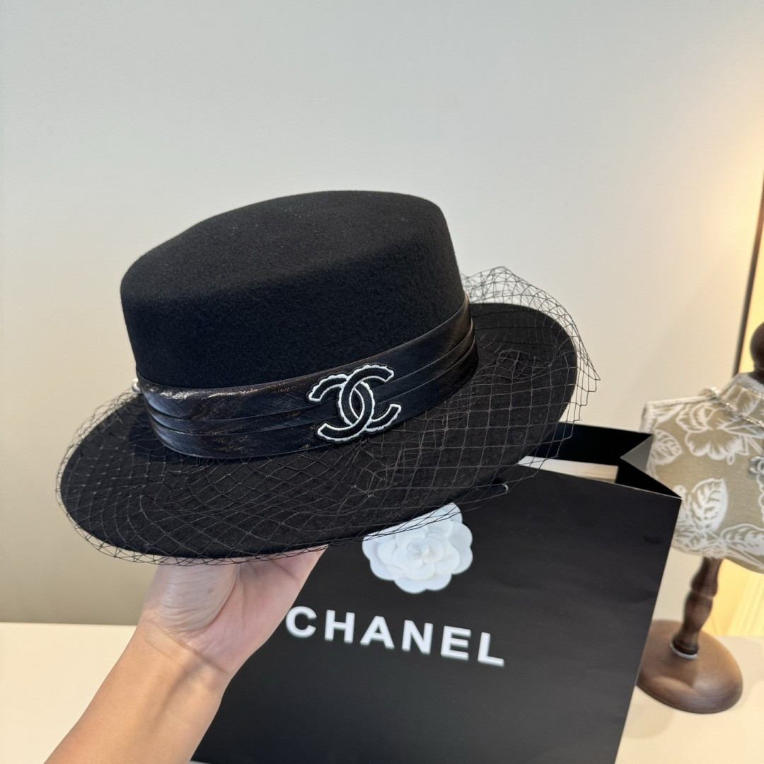 Ch**el wool felt hat 57cm head circumference