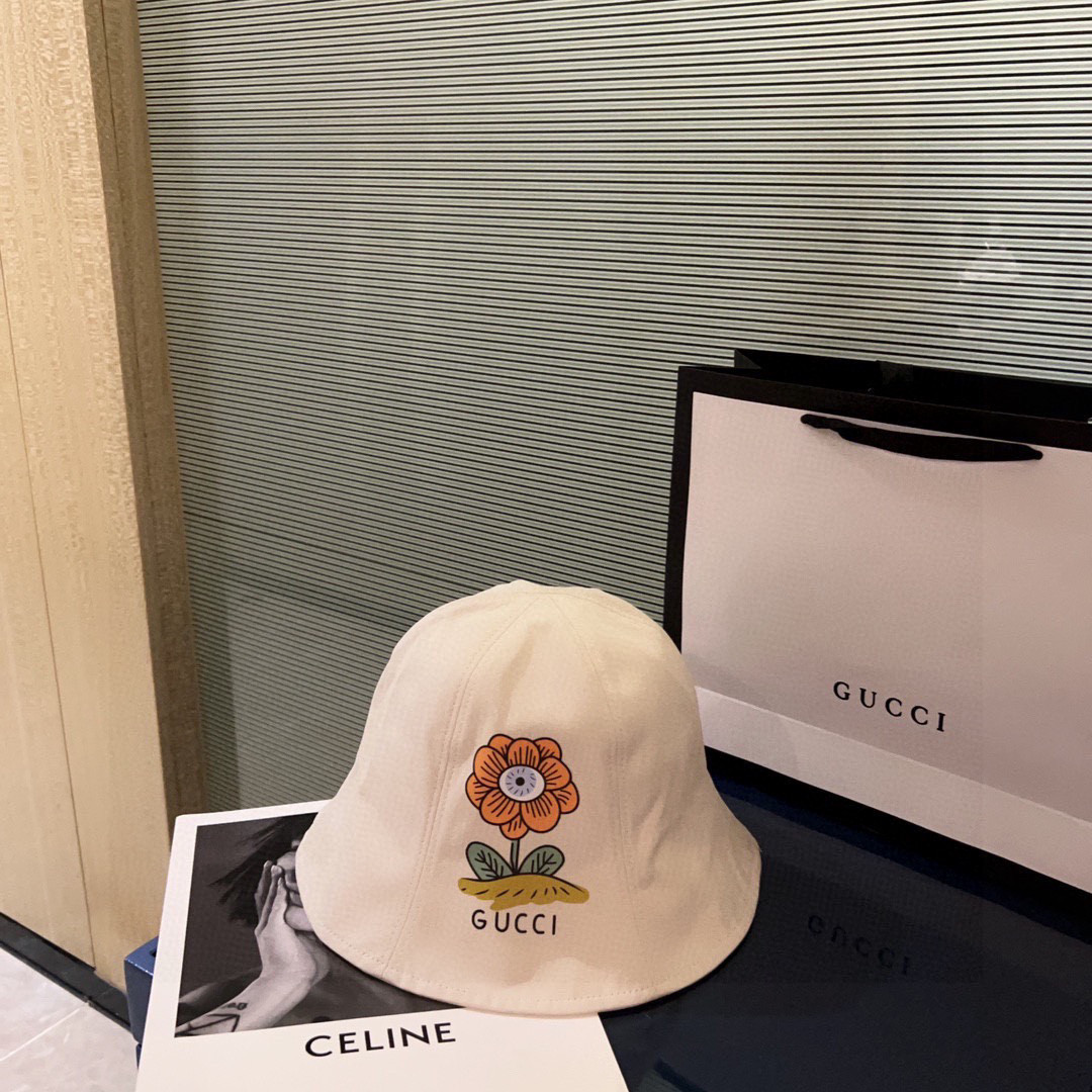Gvc*1 bucket hat