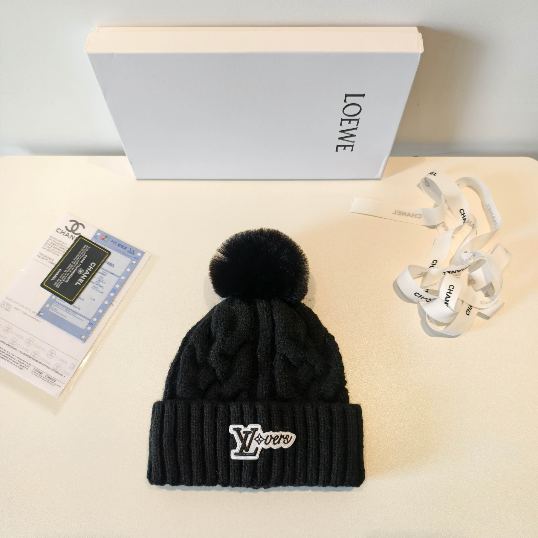 l0vis Vvtt0n beanie