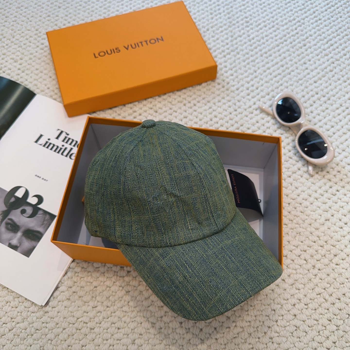 l0vis Vvtt0n baseball cap