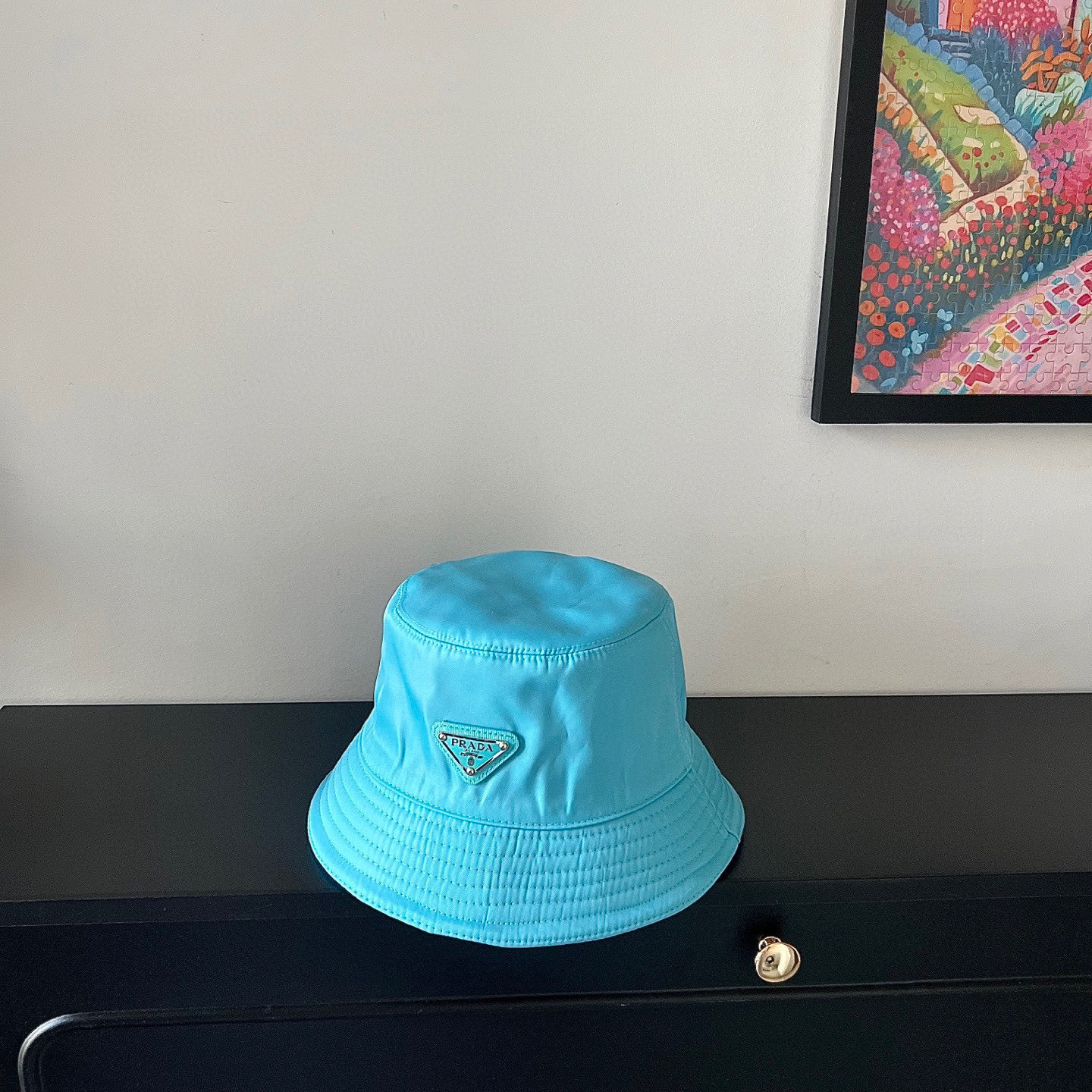 Pra*a bucket hat