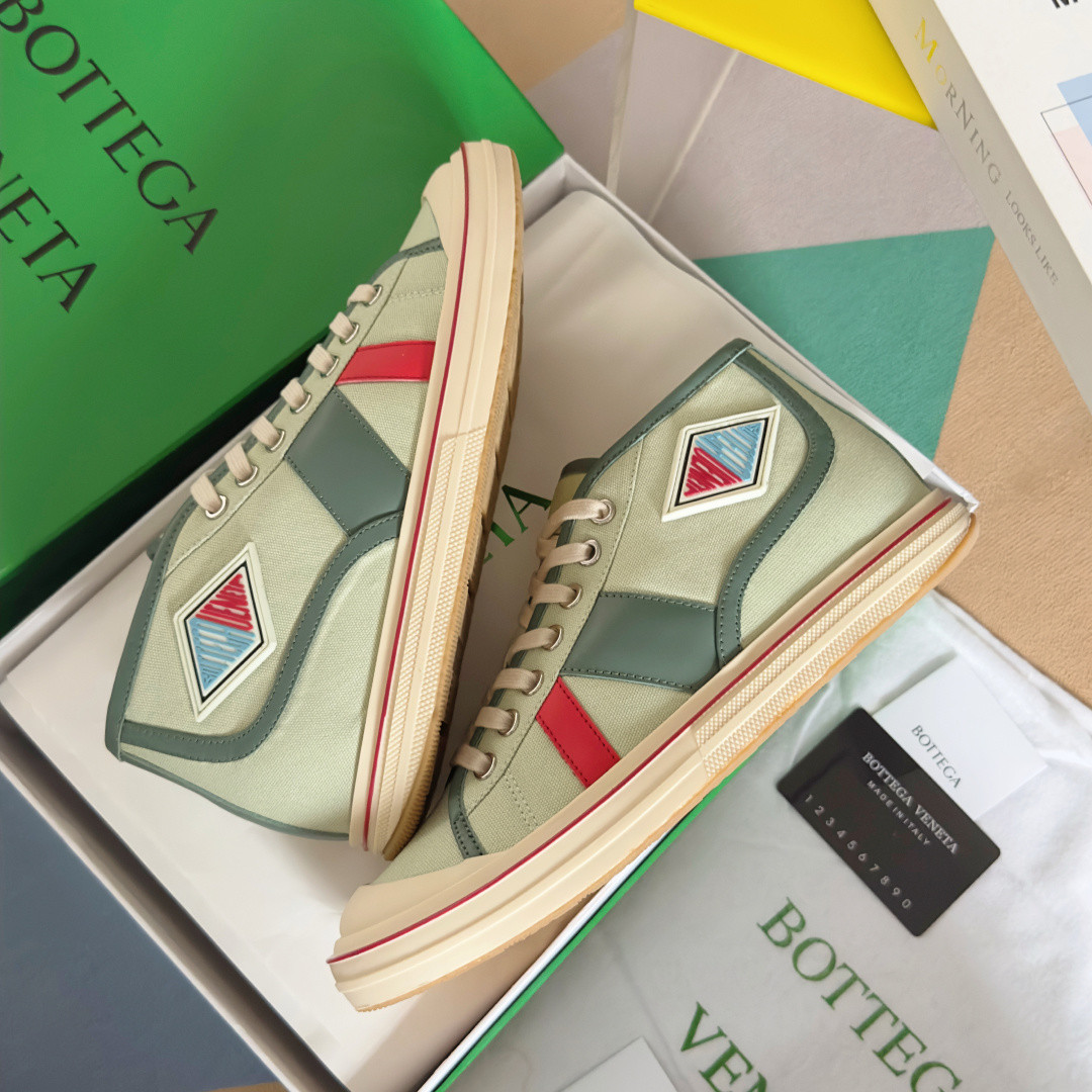 ua b0tt*ga Ven*ta eliot sneaker