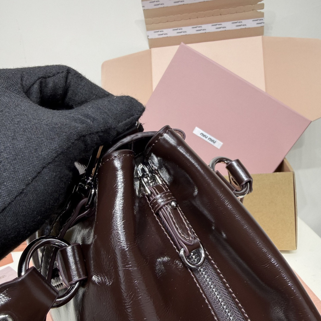 Miu Miu Motorcycle Bag 5BA327 27x22x13cm