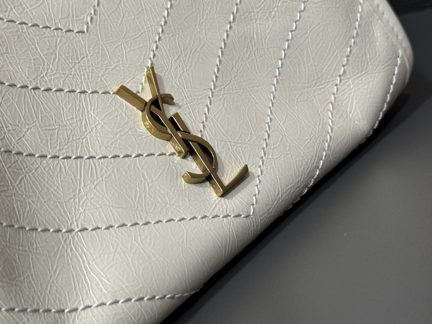 YSL NIKI Small Shopping in Vintage Leather 25x19x10cm