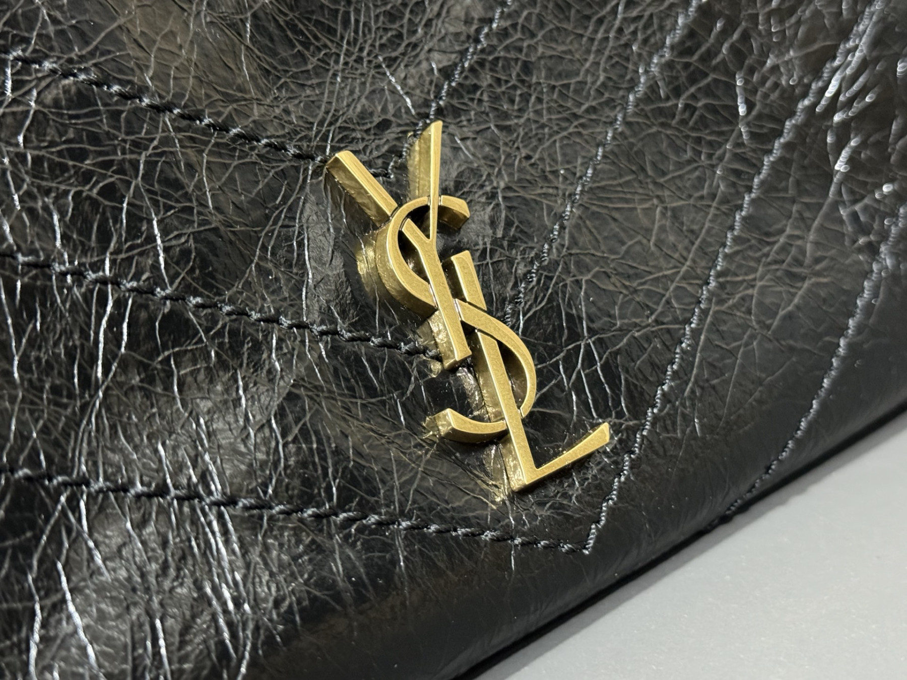 YSL NIKI Small Shopping in Vintage Leather 25x19x10cm