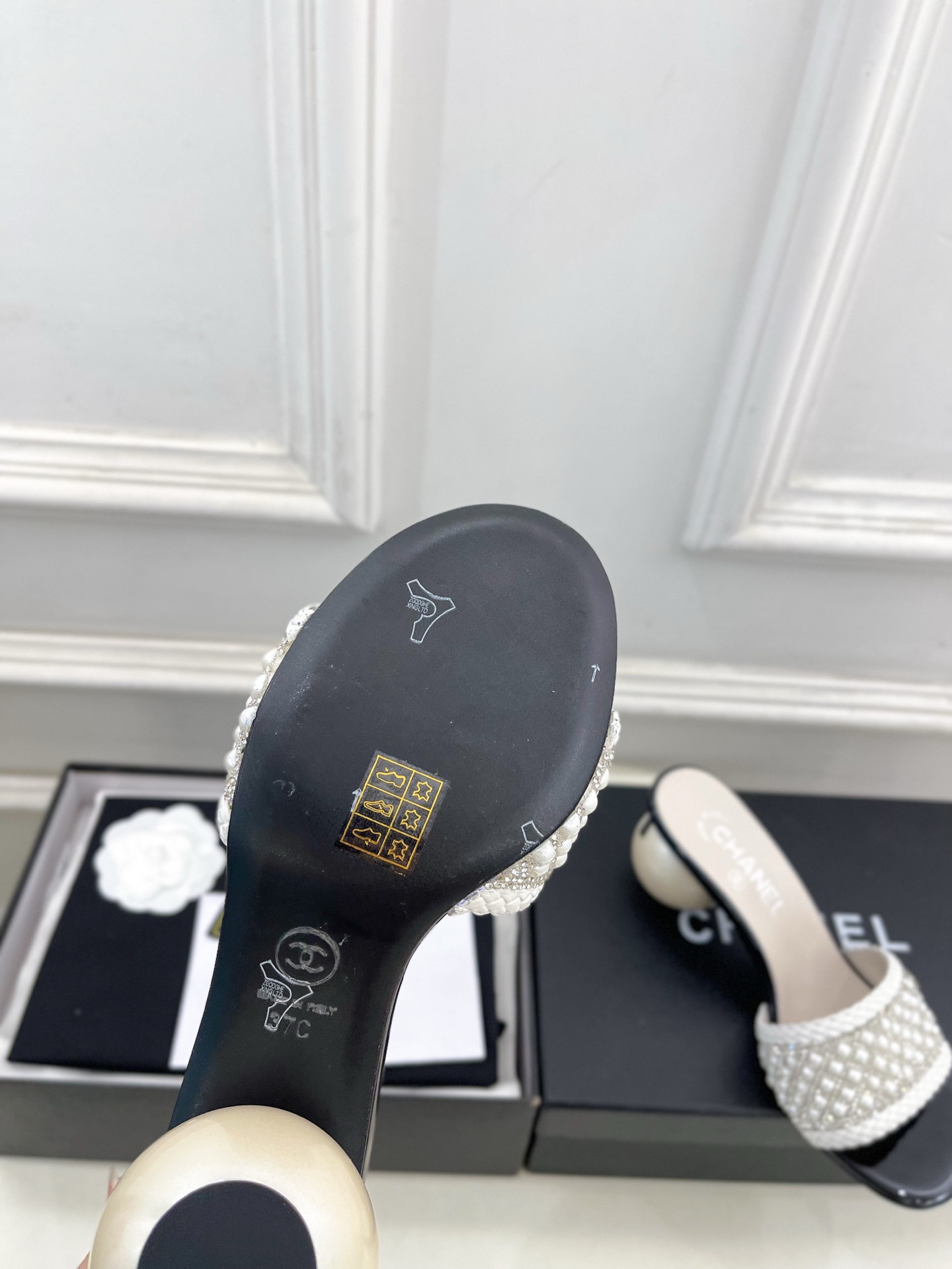 UA Chanel Slides 6.5cm Heel