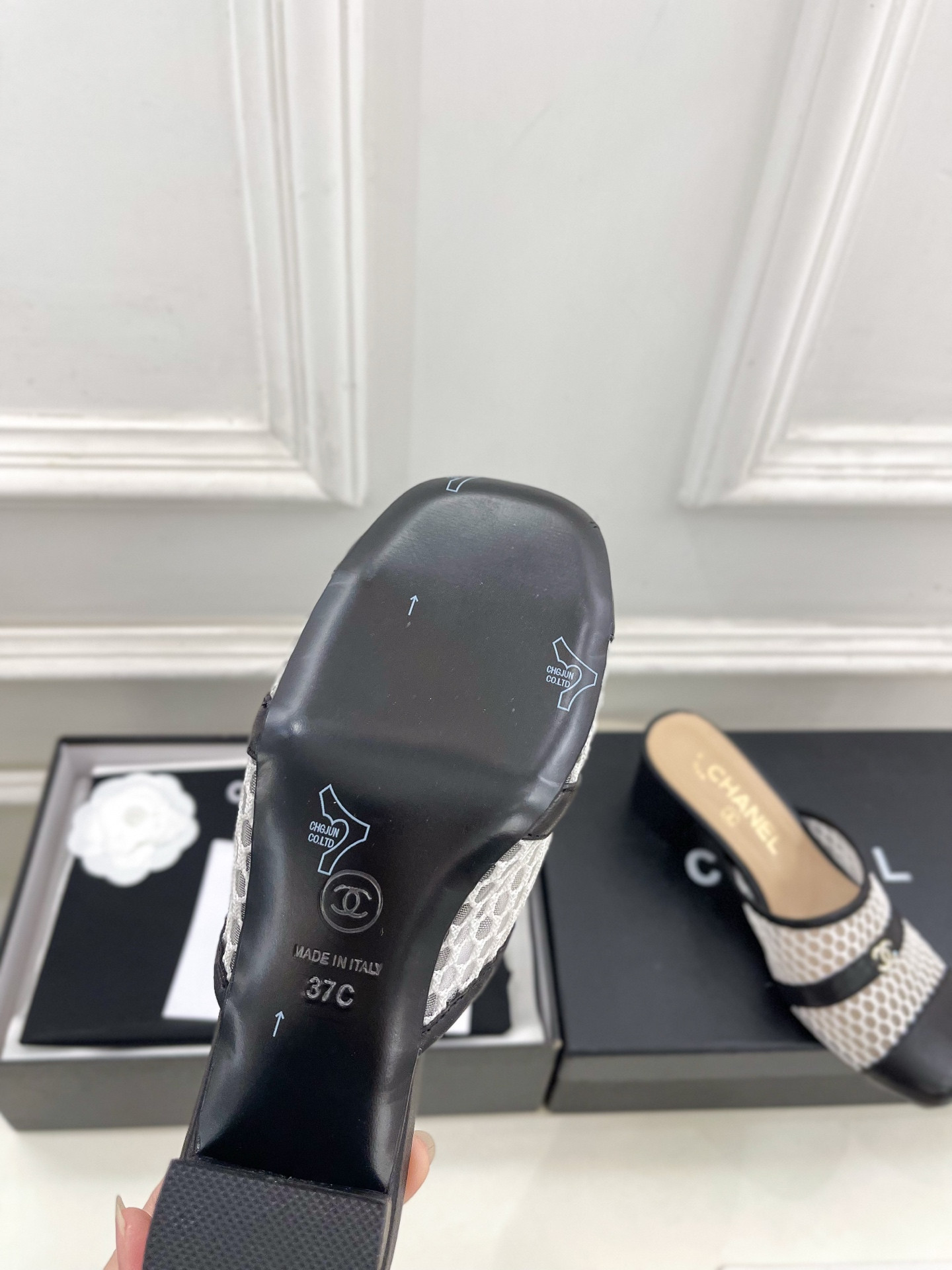 UA Chanel Mule 5.5cm Heel